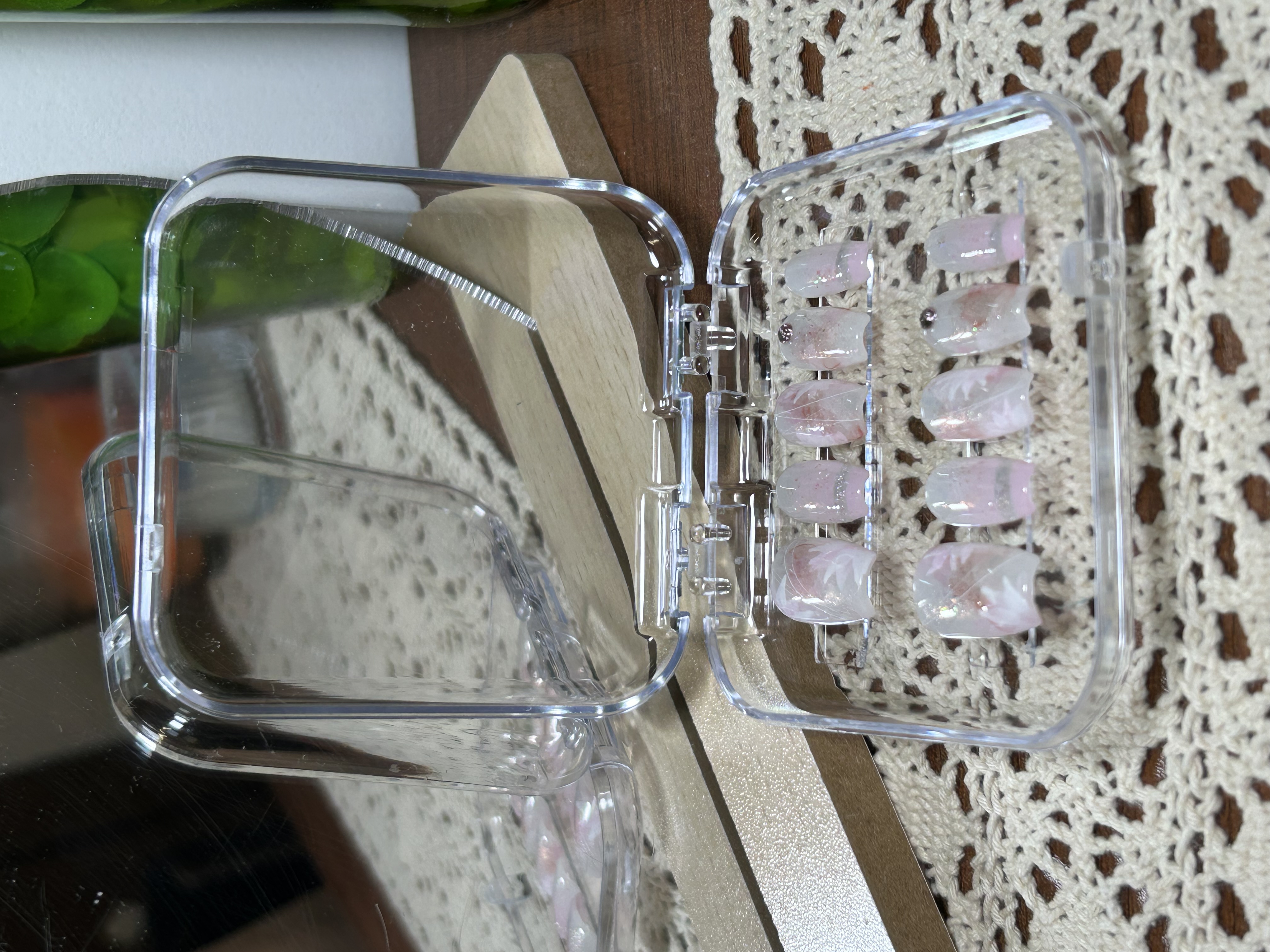 穿戴甲透明收納盒