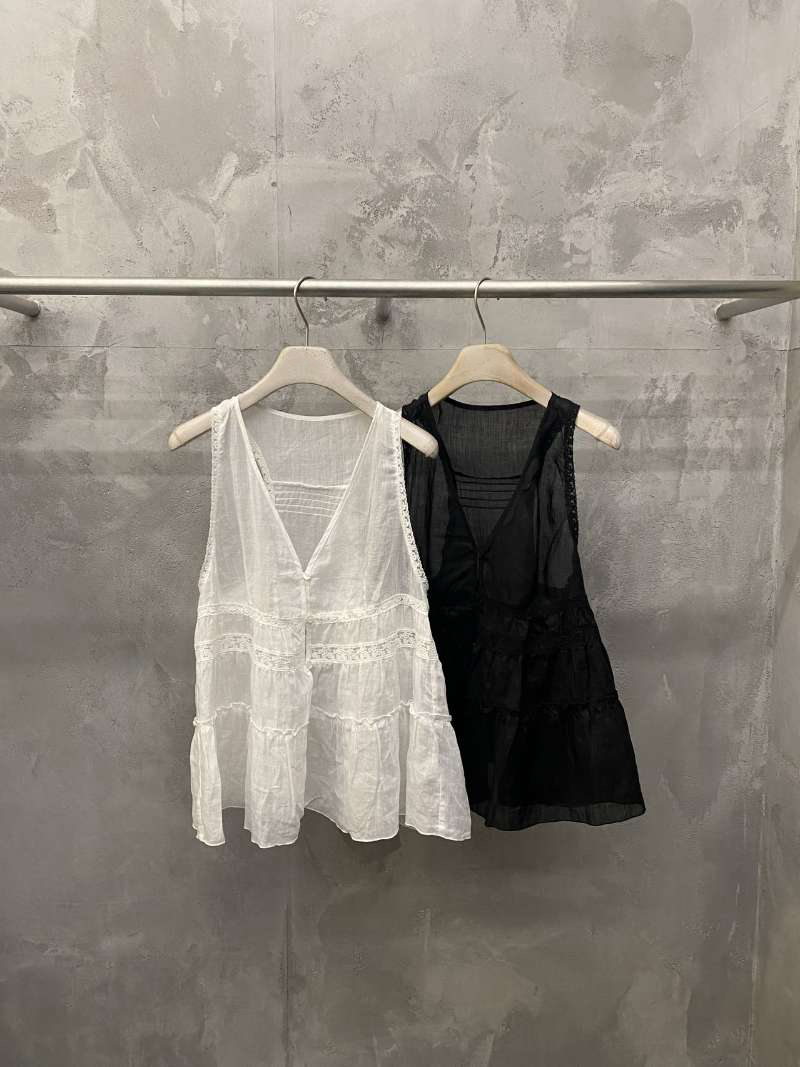 Embroidered Vest #top138