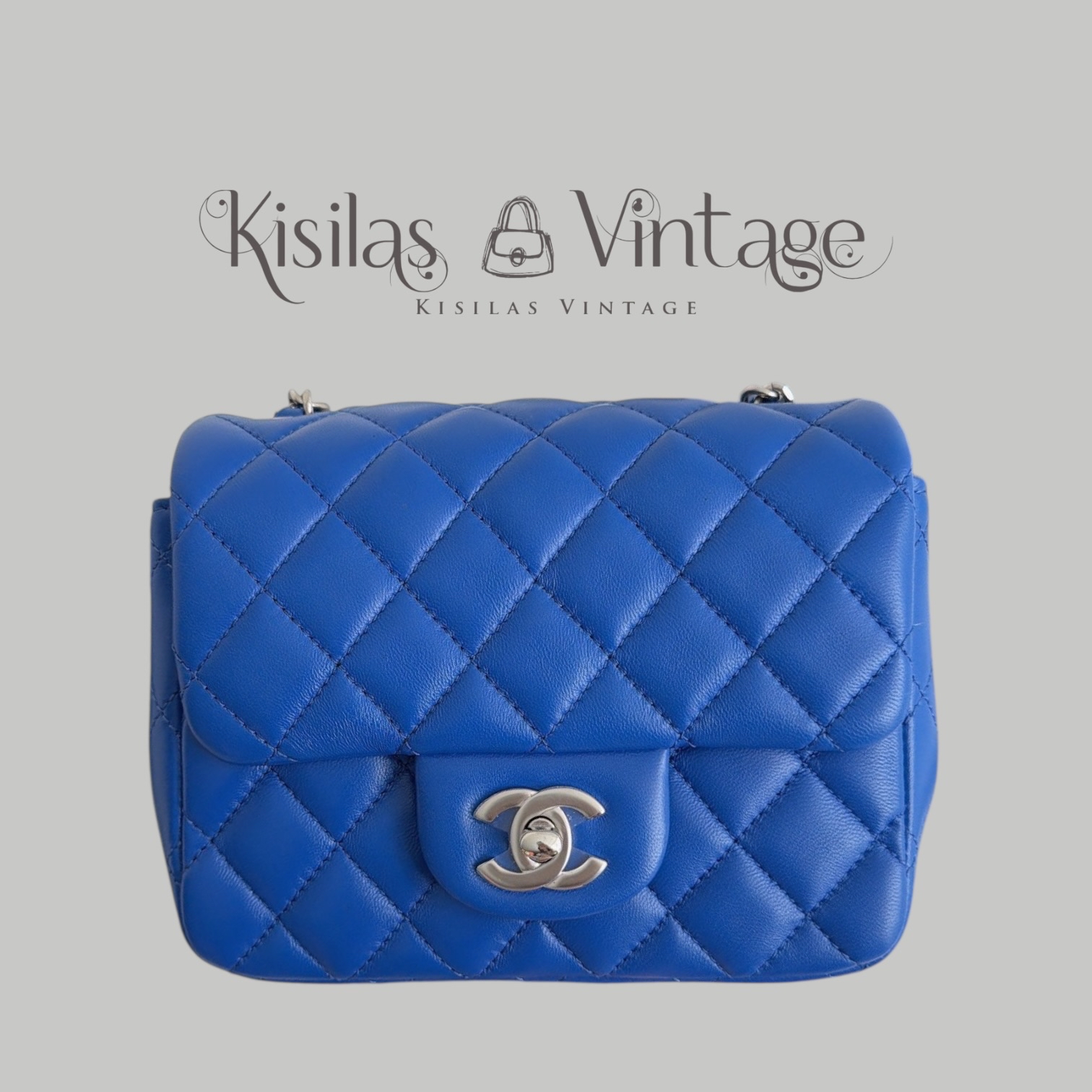 Chanel Lambskin square  藍色