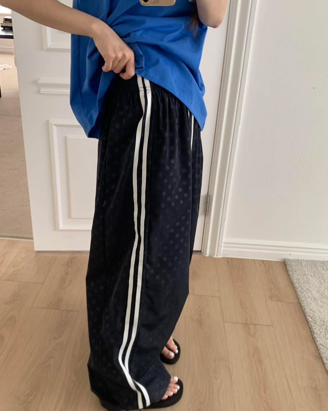 波點暗紋束腳運動褲