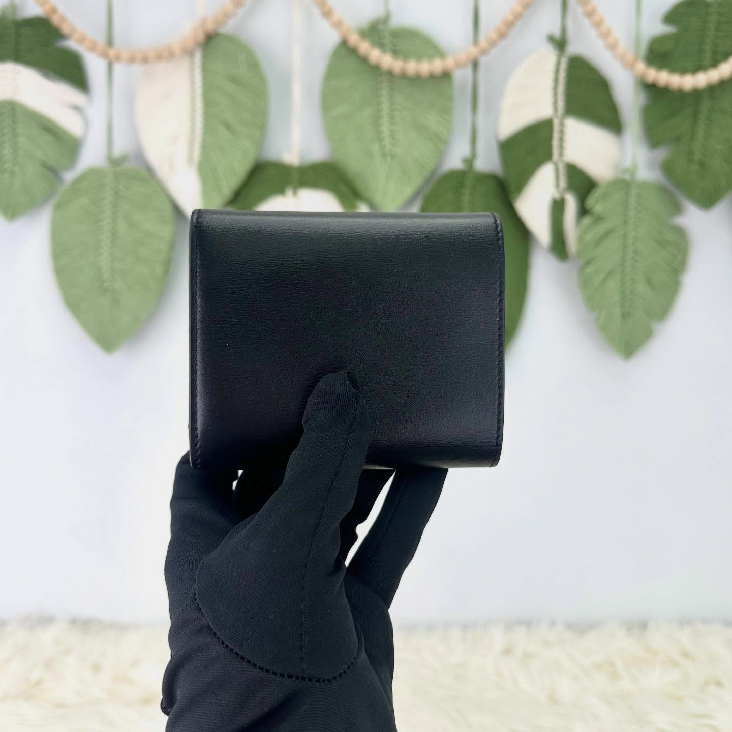 🤍PRE OWNED TRIOMPHE 黑金真皮三摺銀包 Small Size 全套有盒🖤