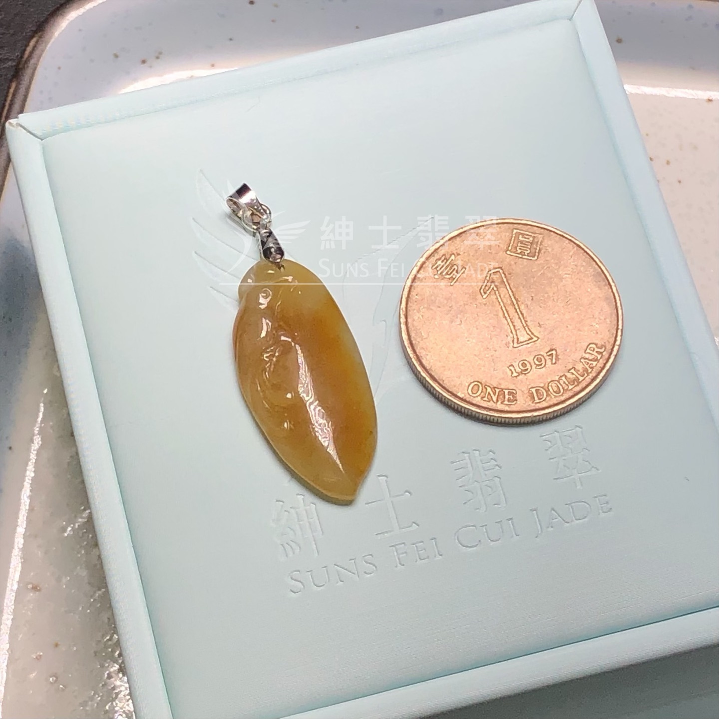 翡色喜鵲吊墜 YM00176