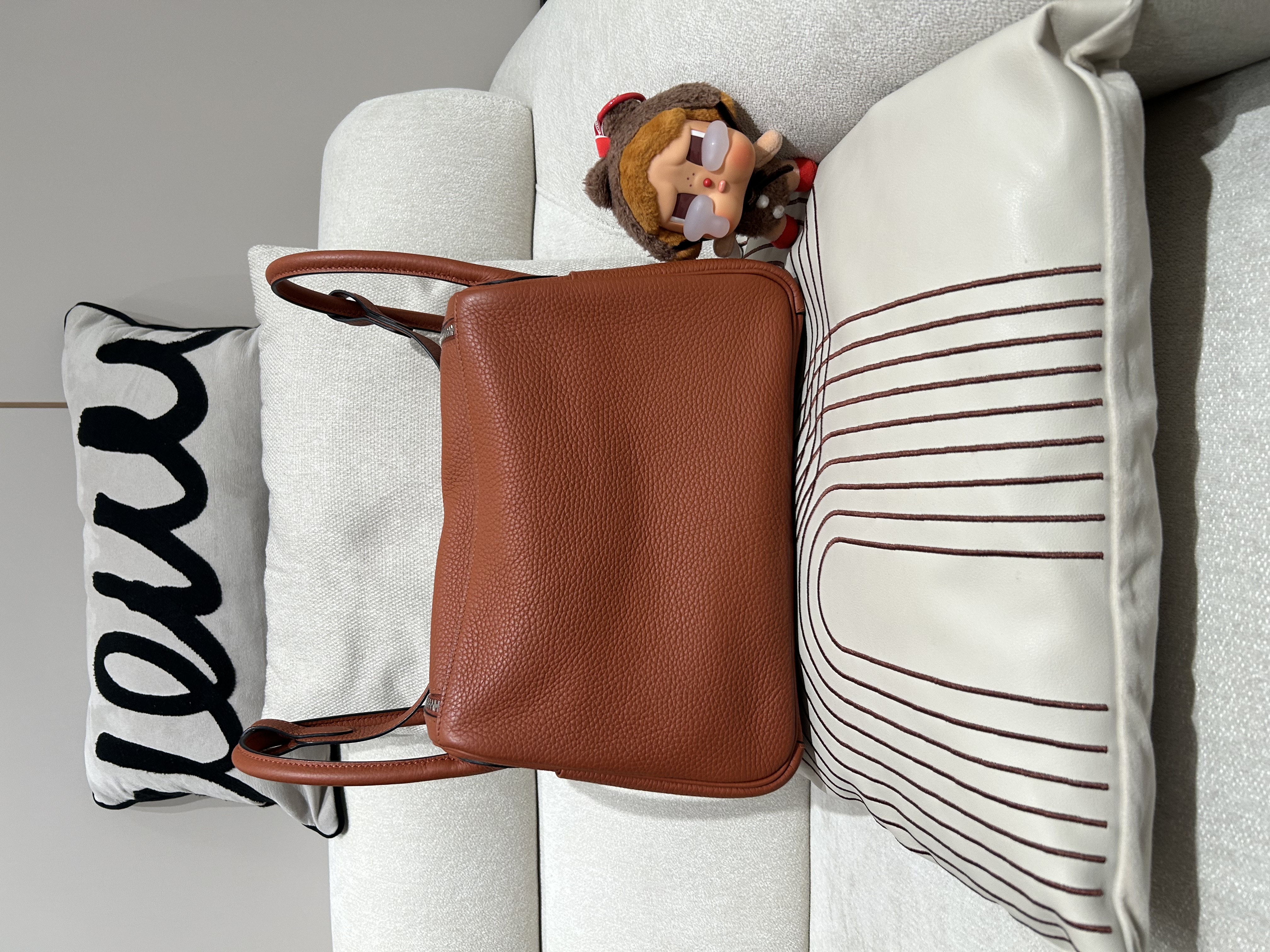 Hermes Lindy 30 Stamp X , 6C 古銅色 TC 粒面牛皮 Cuivre 100% Authentic , 98%New ✅Dust bag ✅Rain coat✅Box