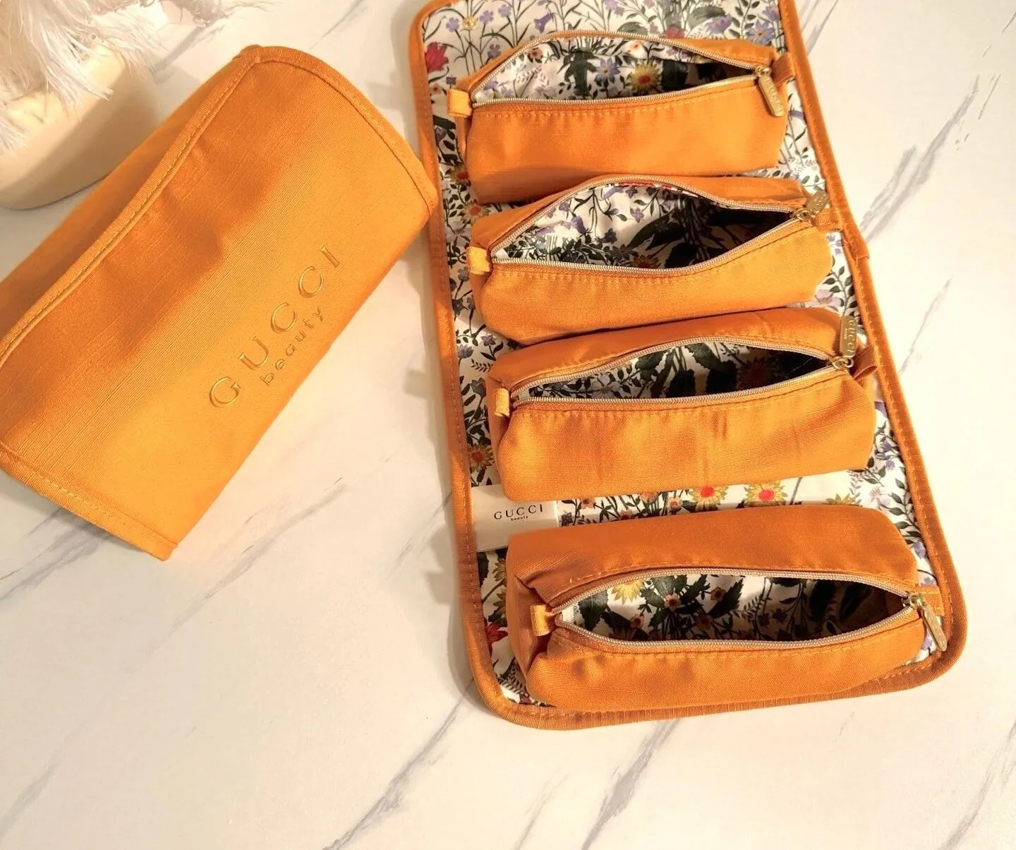 💯Gucci Beauty 橙色香水限定贈品捲疊化妝袋