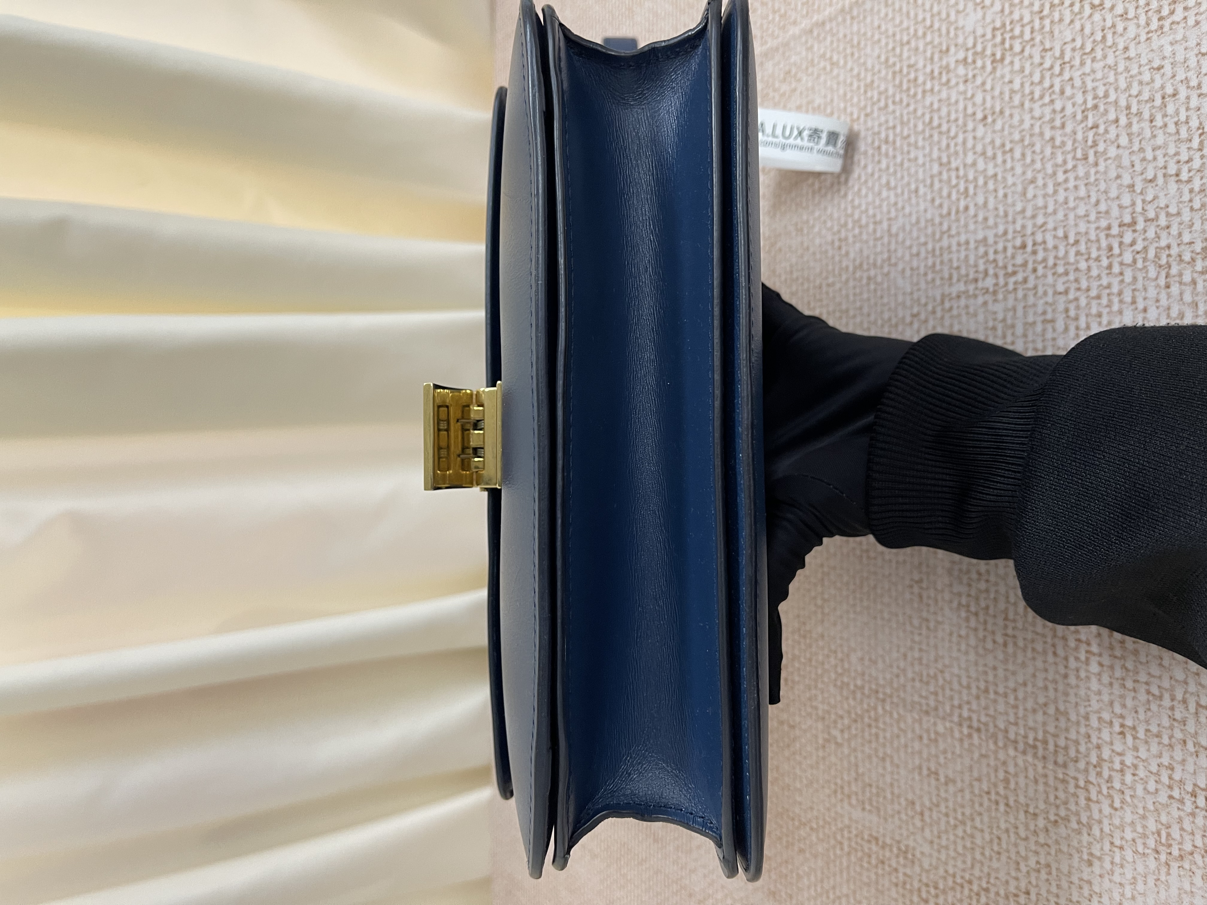 Pre-Owned CELINE Box Bag / Product Code: 26022204