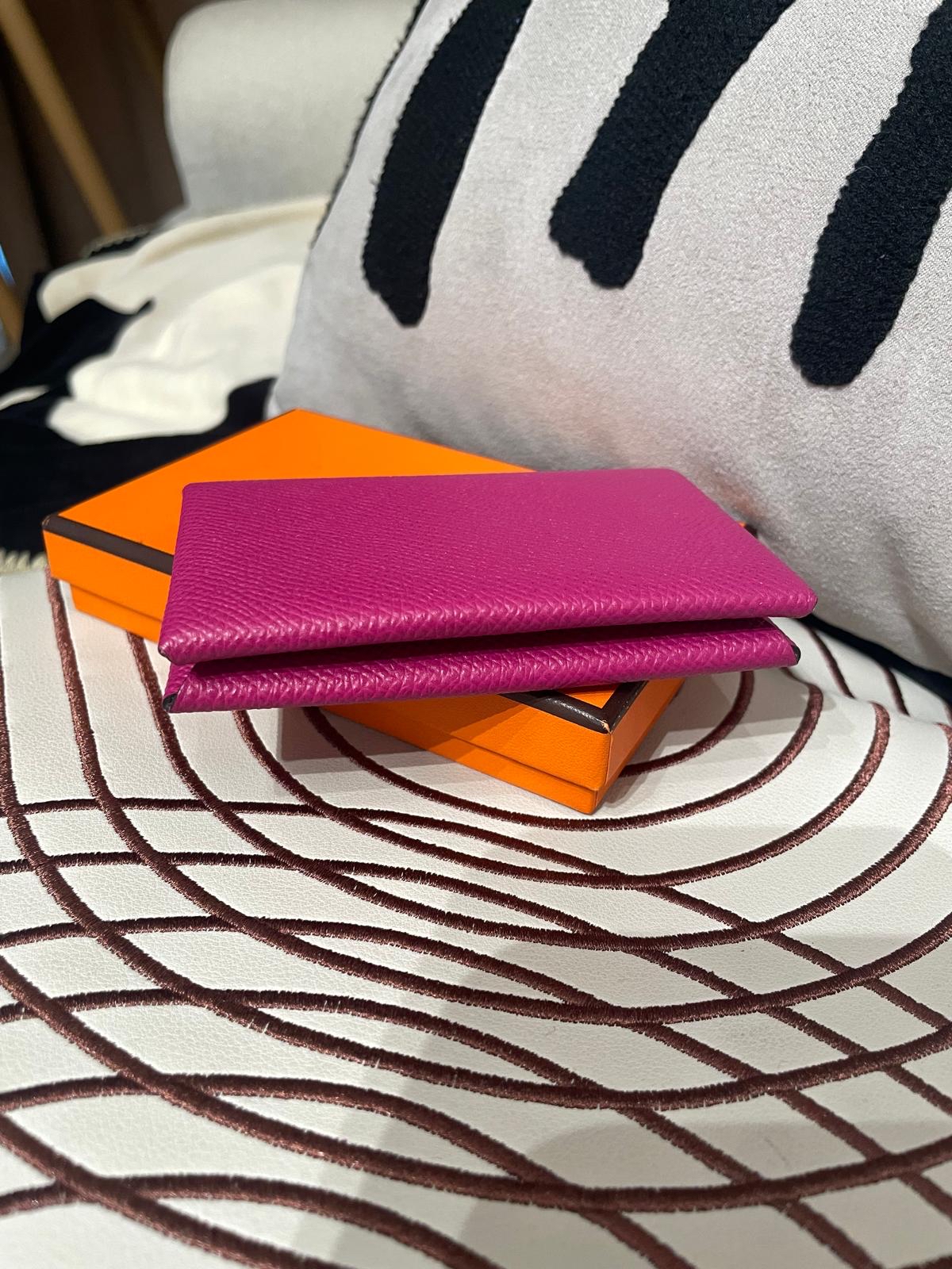 未使用品 Hermes calvi card holder 100%Authentic, Unused 未使用品 ✅Box