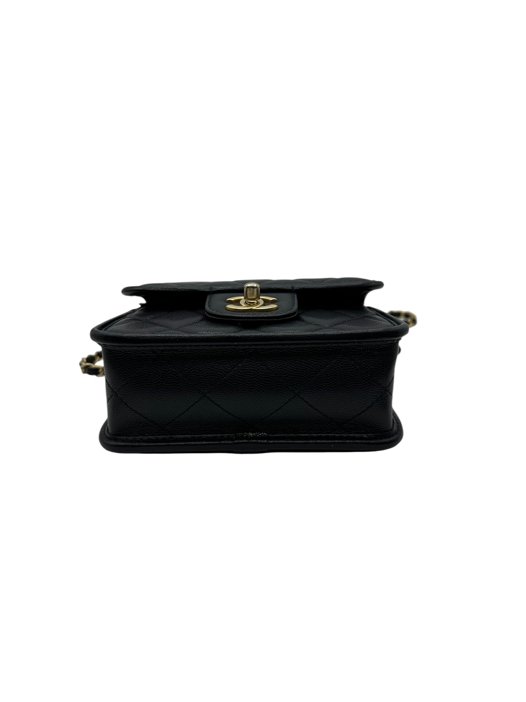 Pre-owned CHANEL Small Flap Bag / Product Code: 070607