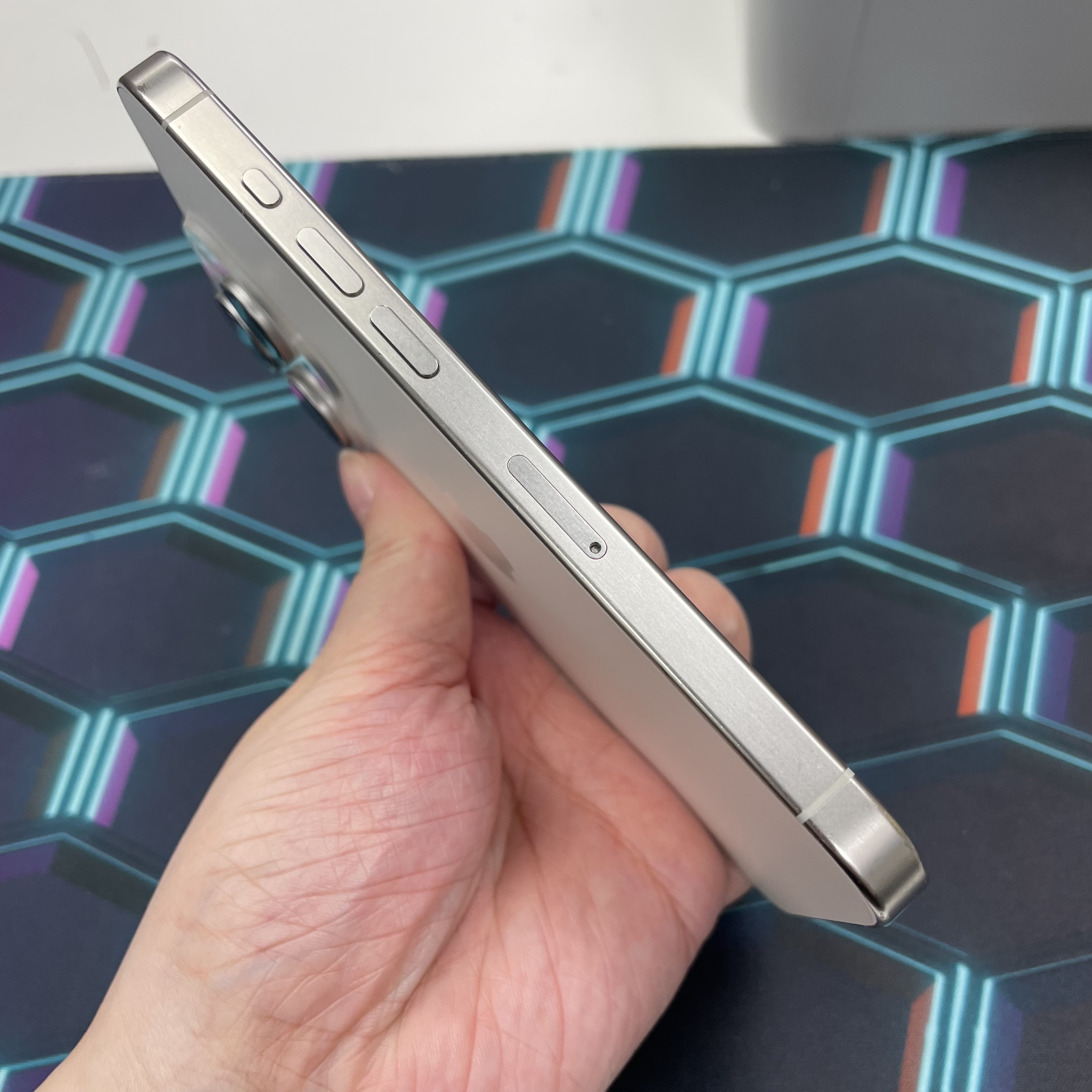 *6070 15 pro 勁靚機 256GB 電90 白色 white