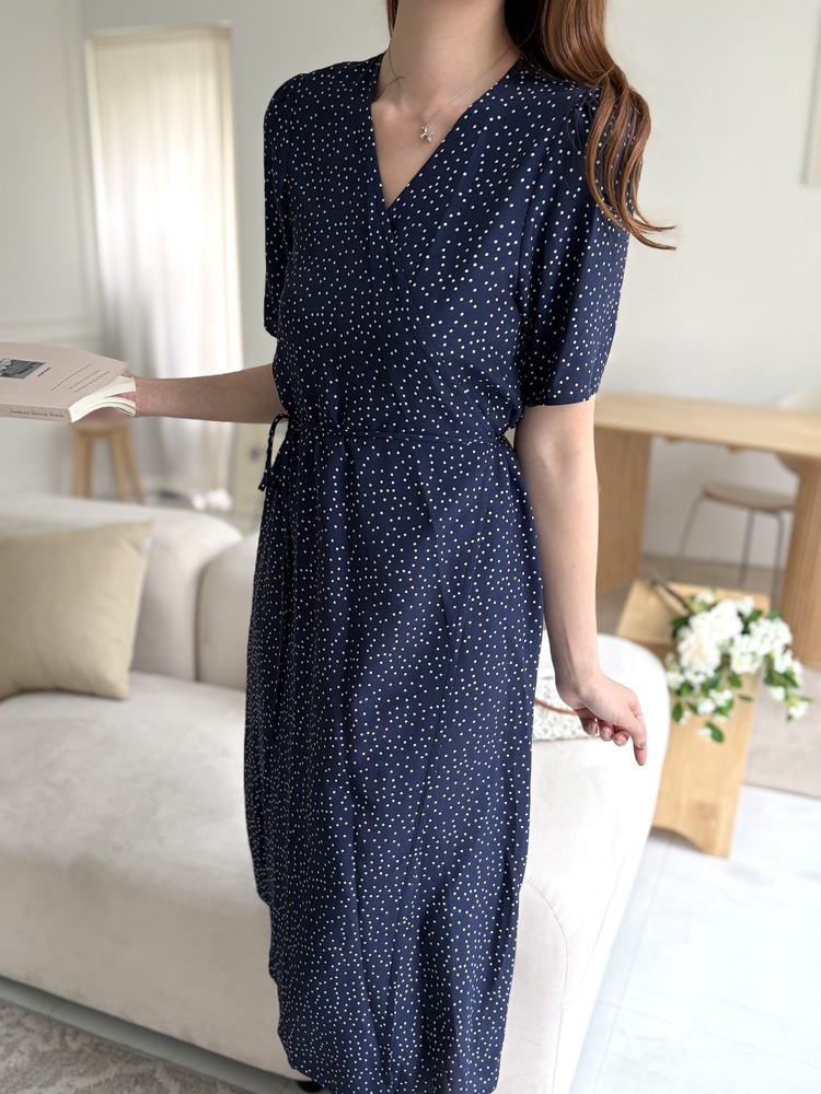 [限量!!] Isa Dotted Wrap Dress