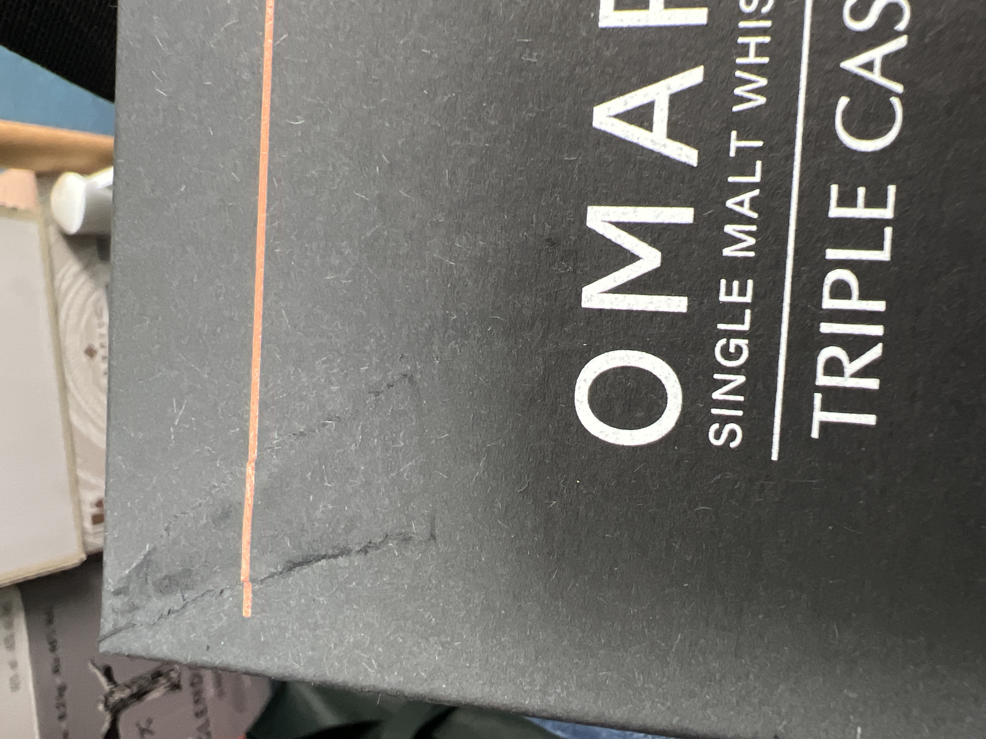 OMAR 三桶單一麥芽威士忌 龍騰青雲(外盒有輕微瑕疵，優惠價）