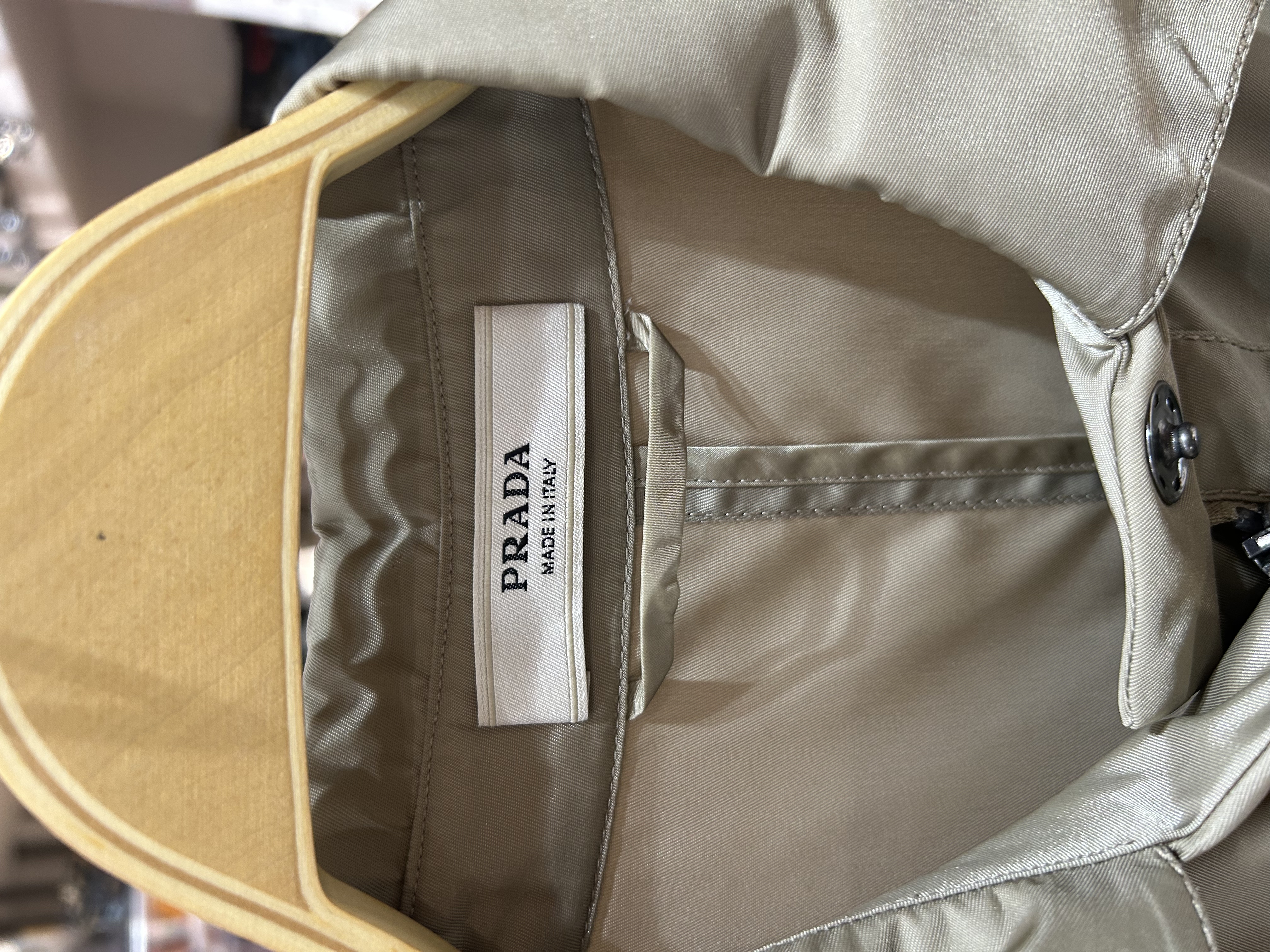 Prada 長身風衣 Outer size: 38 100%Authentic, 98%New