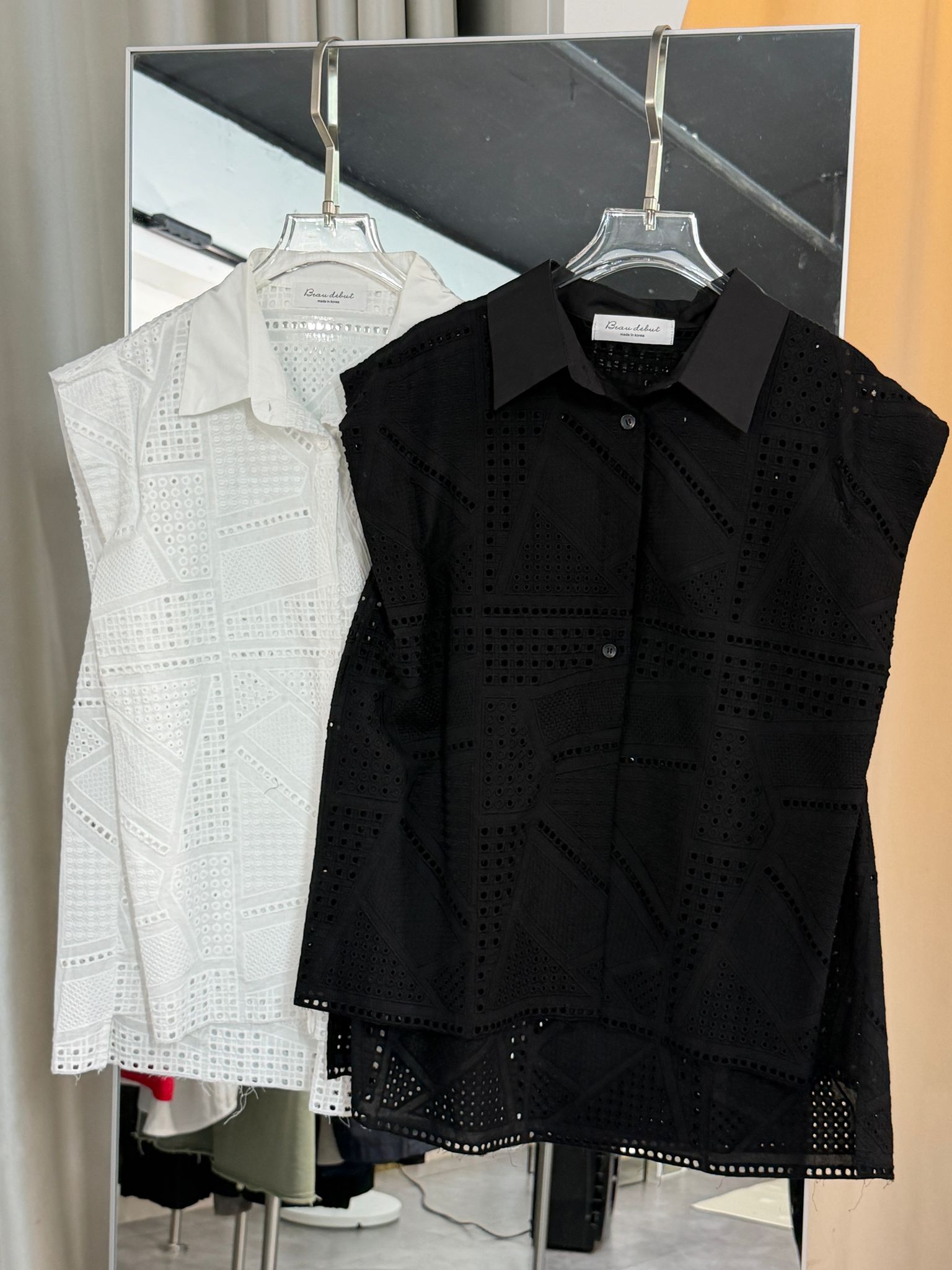 鏤空蕾絲無袖襯衫