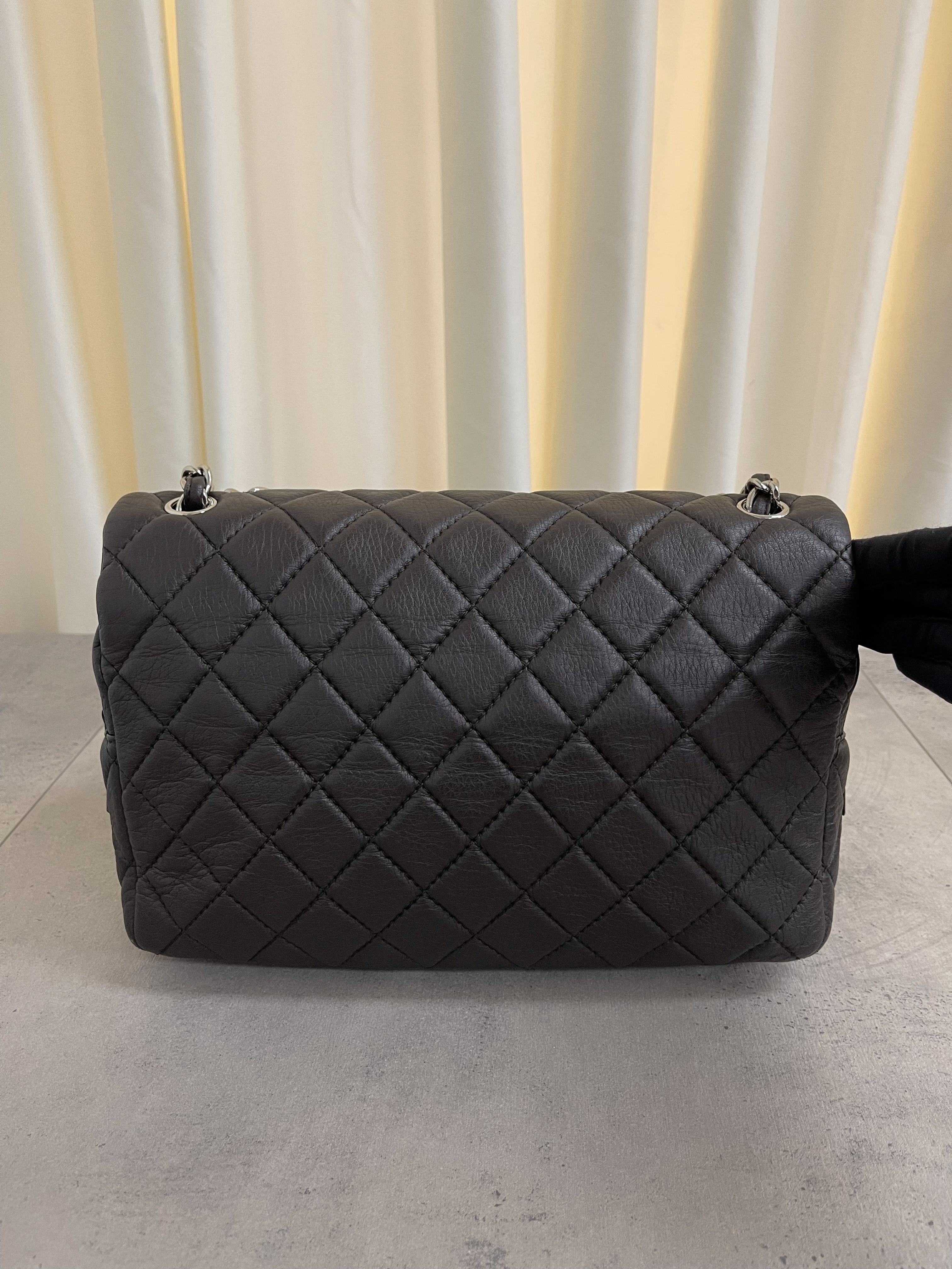 Pre-owned Chanel Jumbo Classic Flap/ Product Code: 26012201