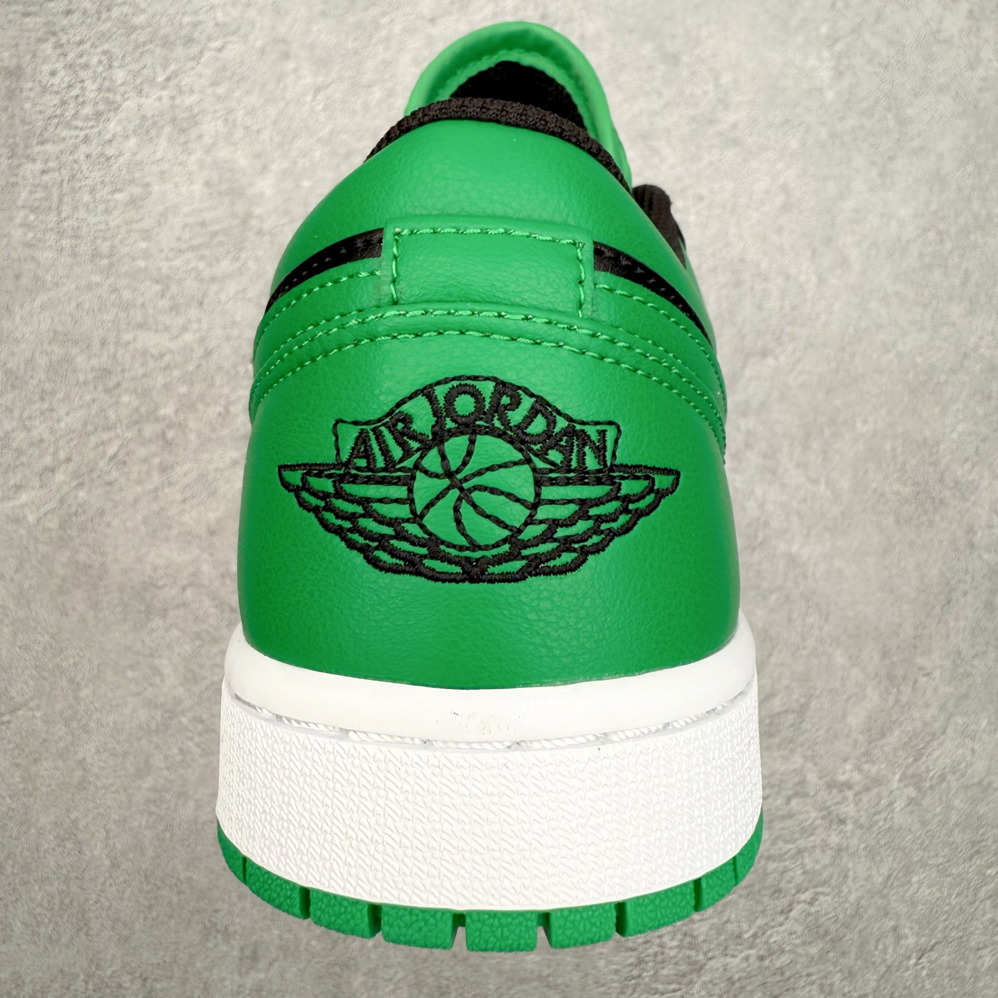 Air Jordan 1 Low 553558-065