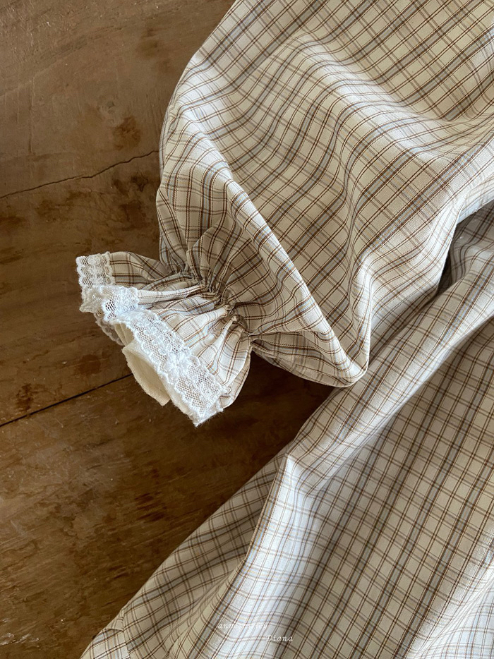 🇰🇷Anne shirley one piece (不連花領）