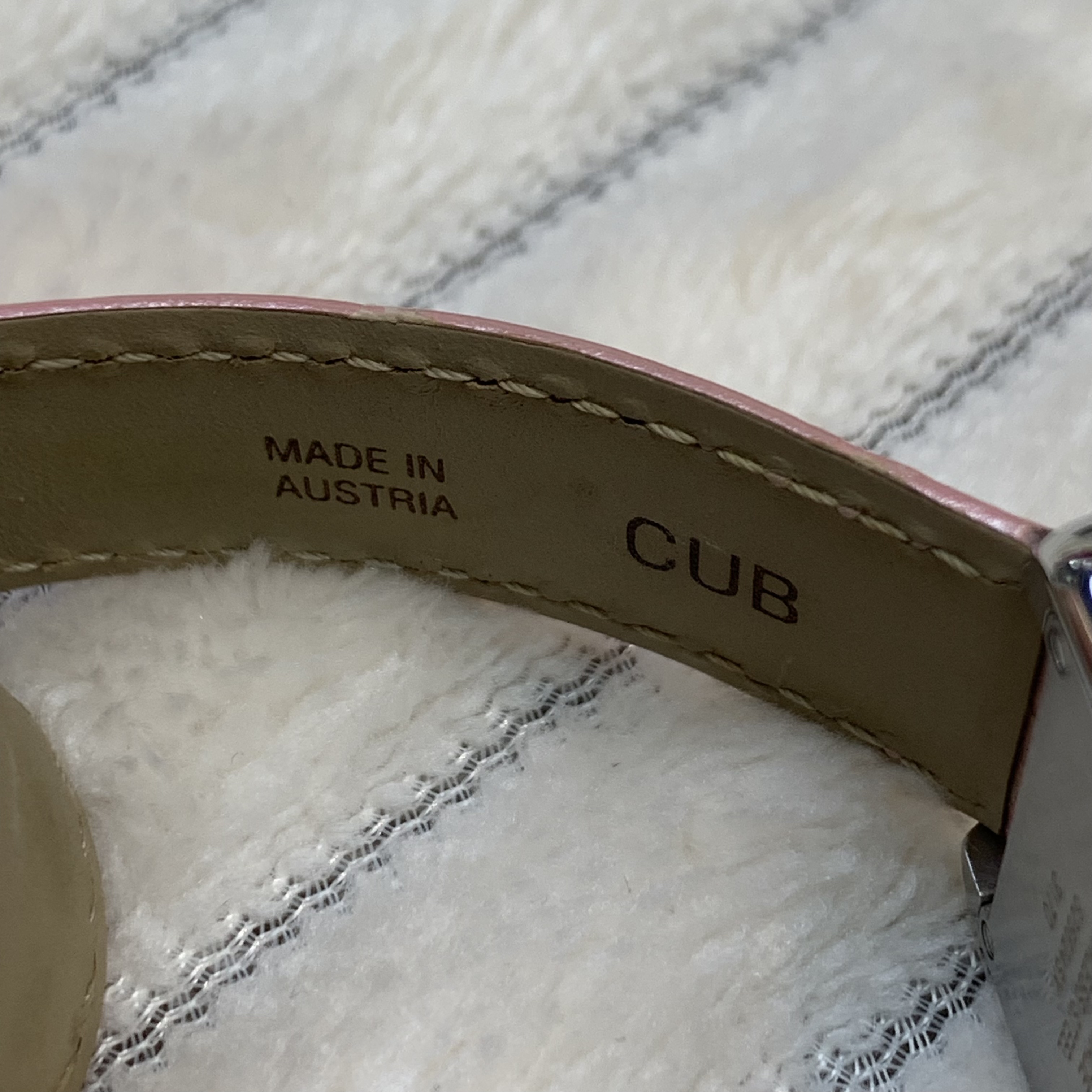 💌情人節送禮🎀Cartier Watch pink Tank Must