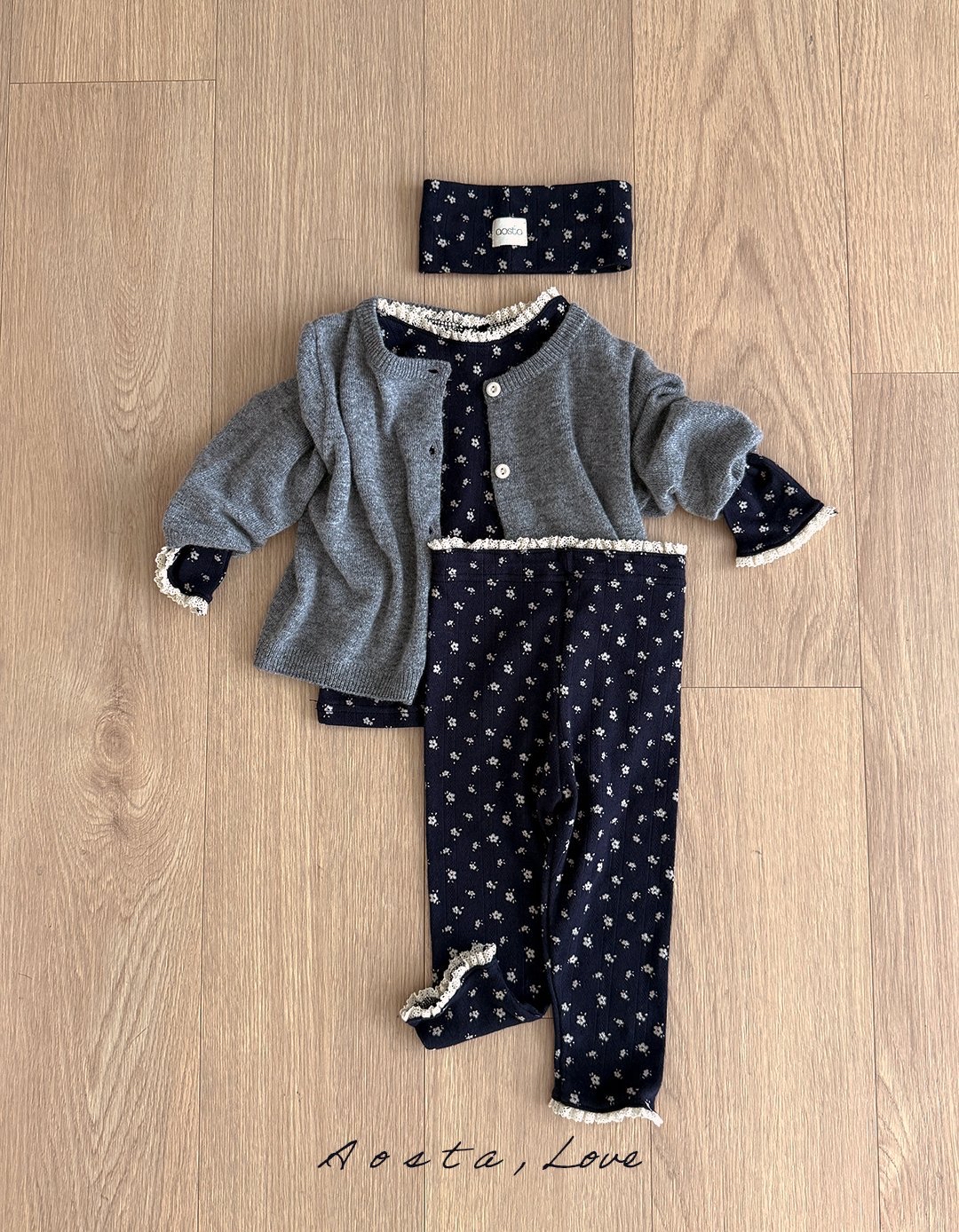 Aosta | [Camellia Leggings]