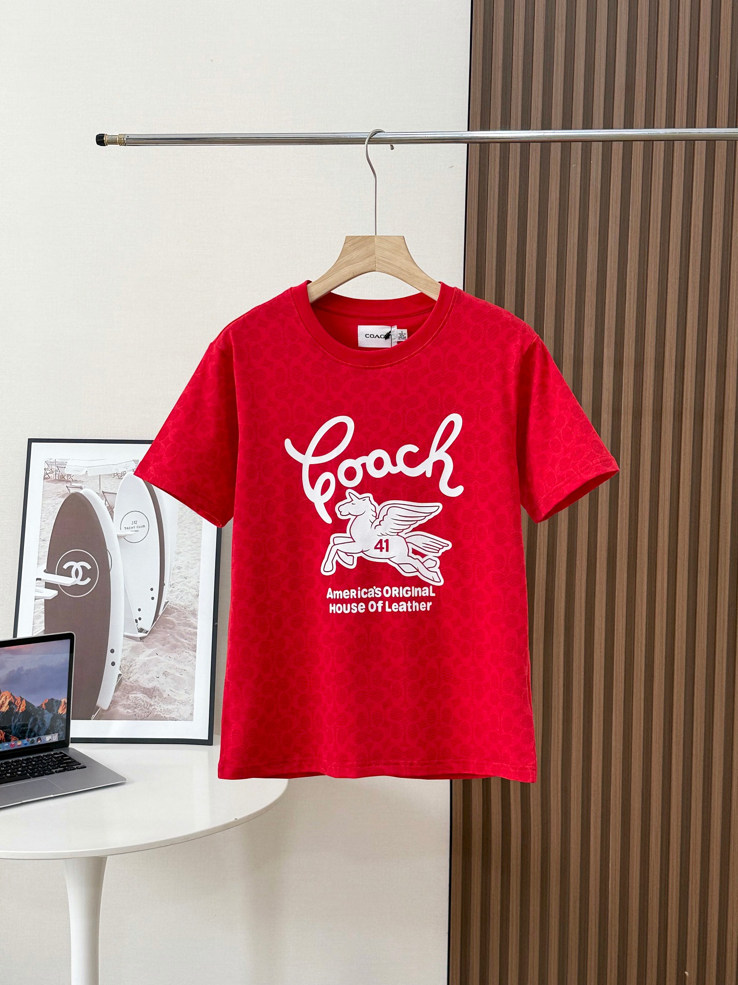 COACH 新年款飛馬印花短袖Tee