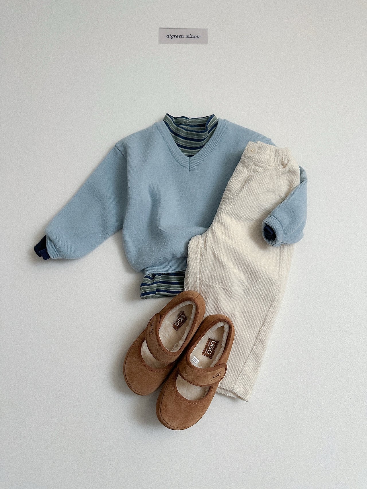 Digreen | Cozy V-Neck Knit
