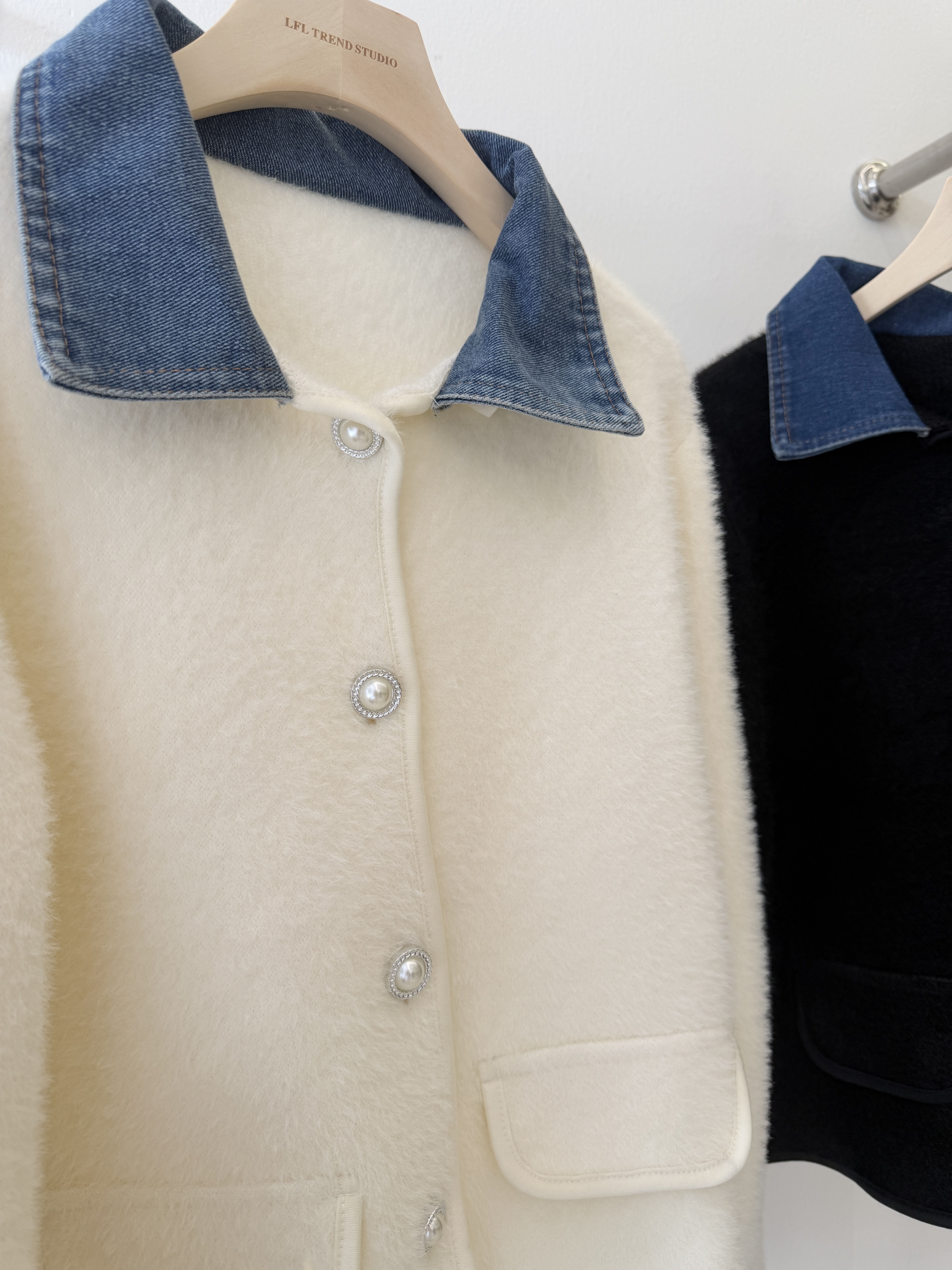 6614 设计感牛仔拼接小香风外套