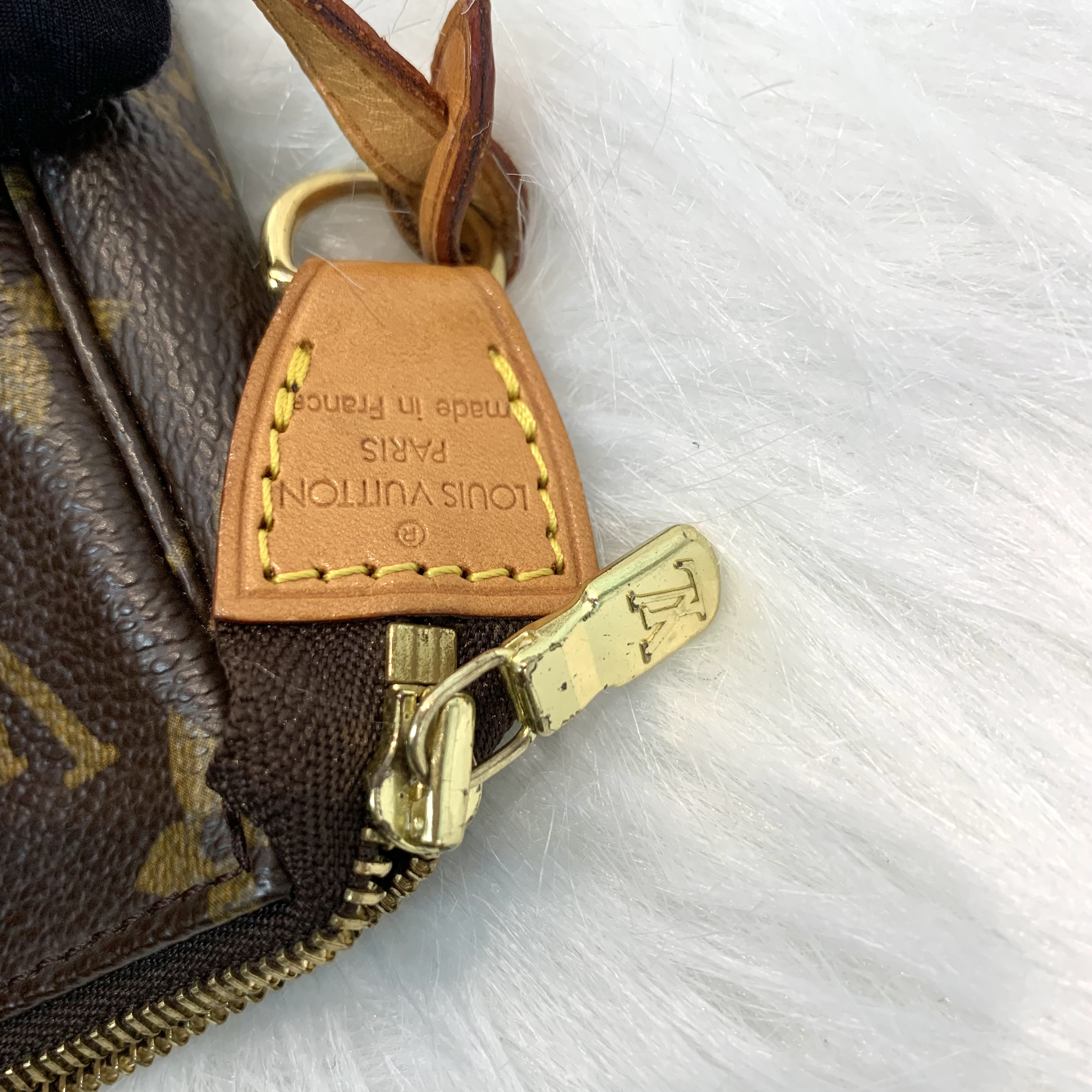 復古感 中古LV老花 Monogram金扣手挽袋