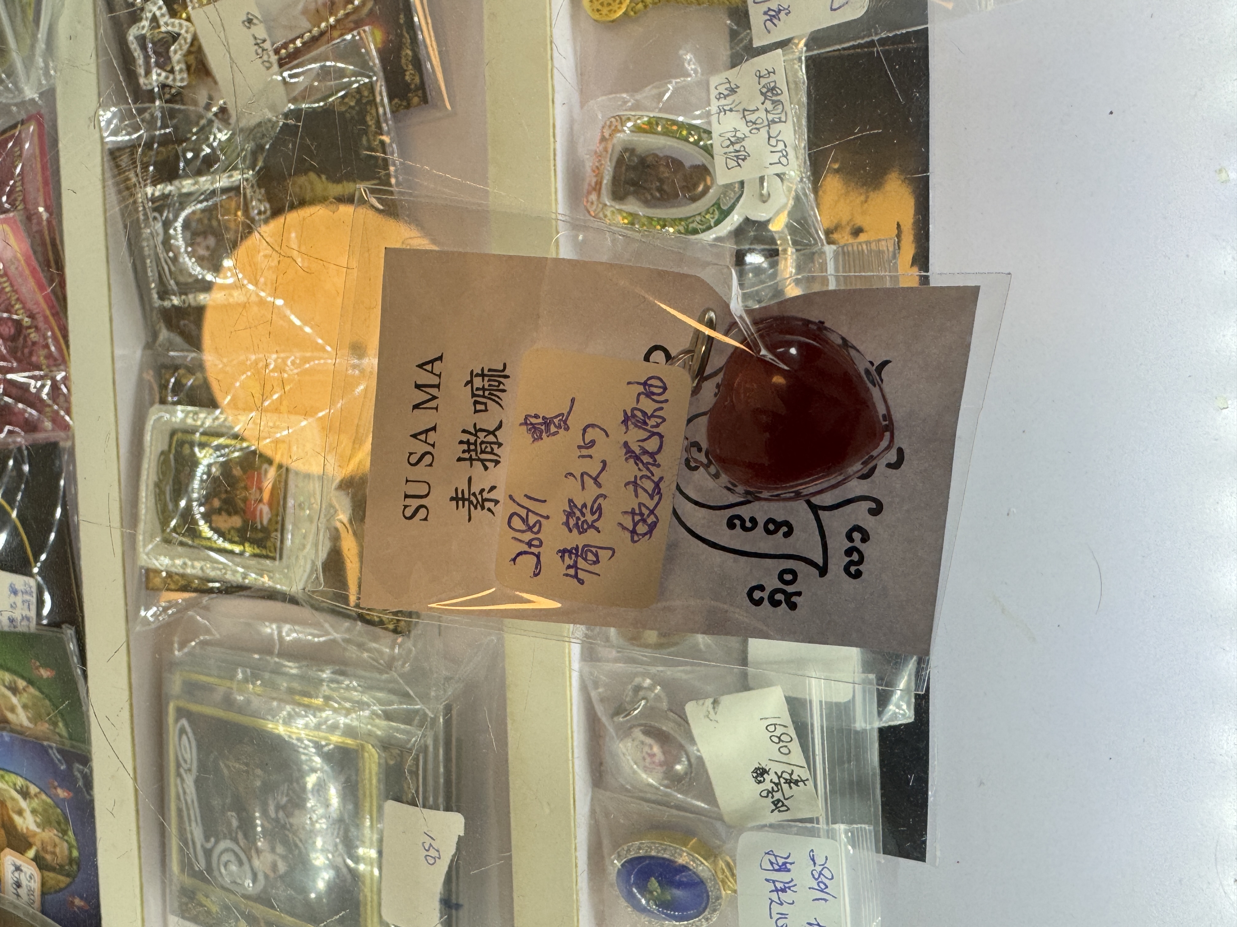 阿贊噴 情慾之心❤妓女花原油原膏佩戴型 （正）