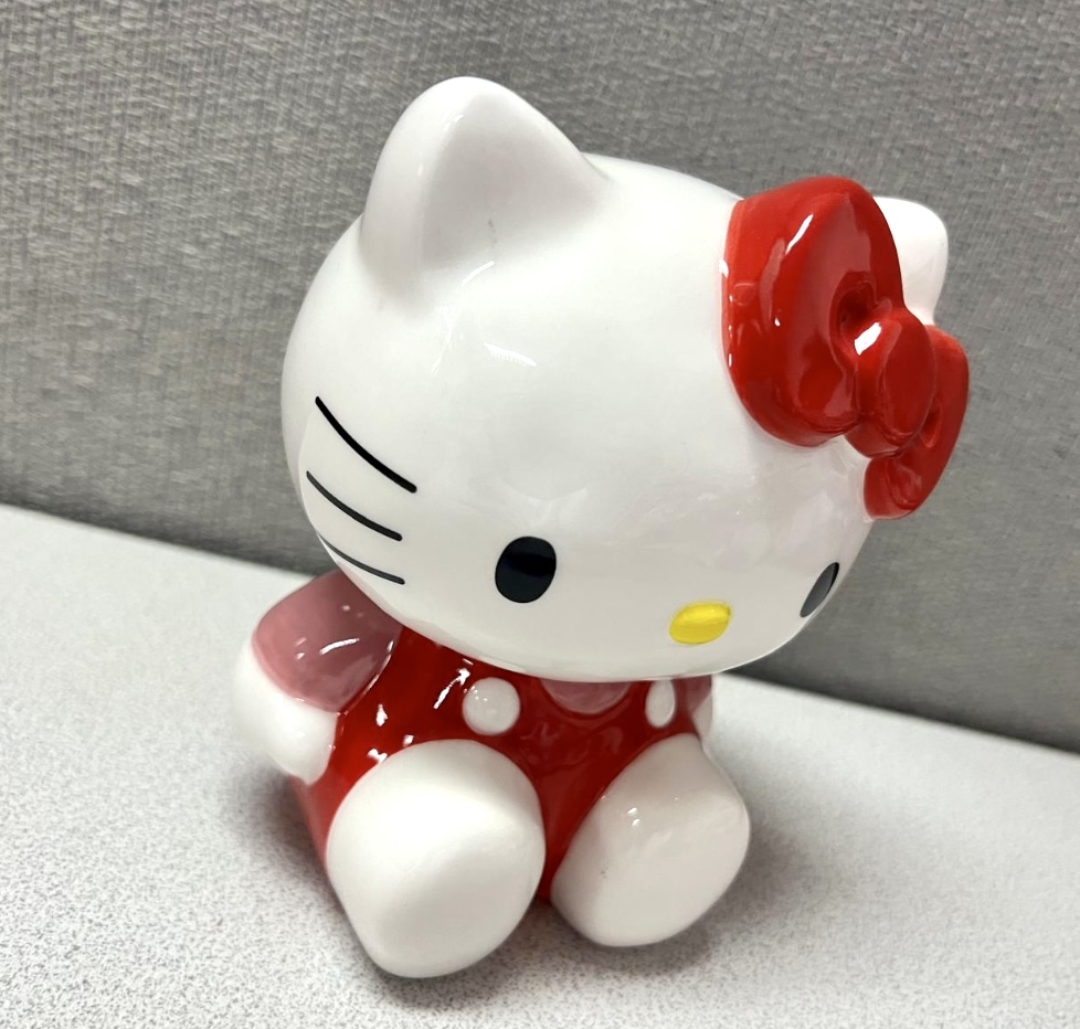 🎌日本直送🎌 Hello Kitty 懷舊系列陶瓷存錢罐