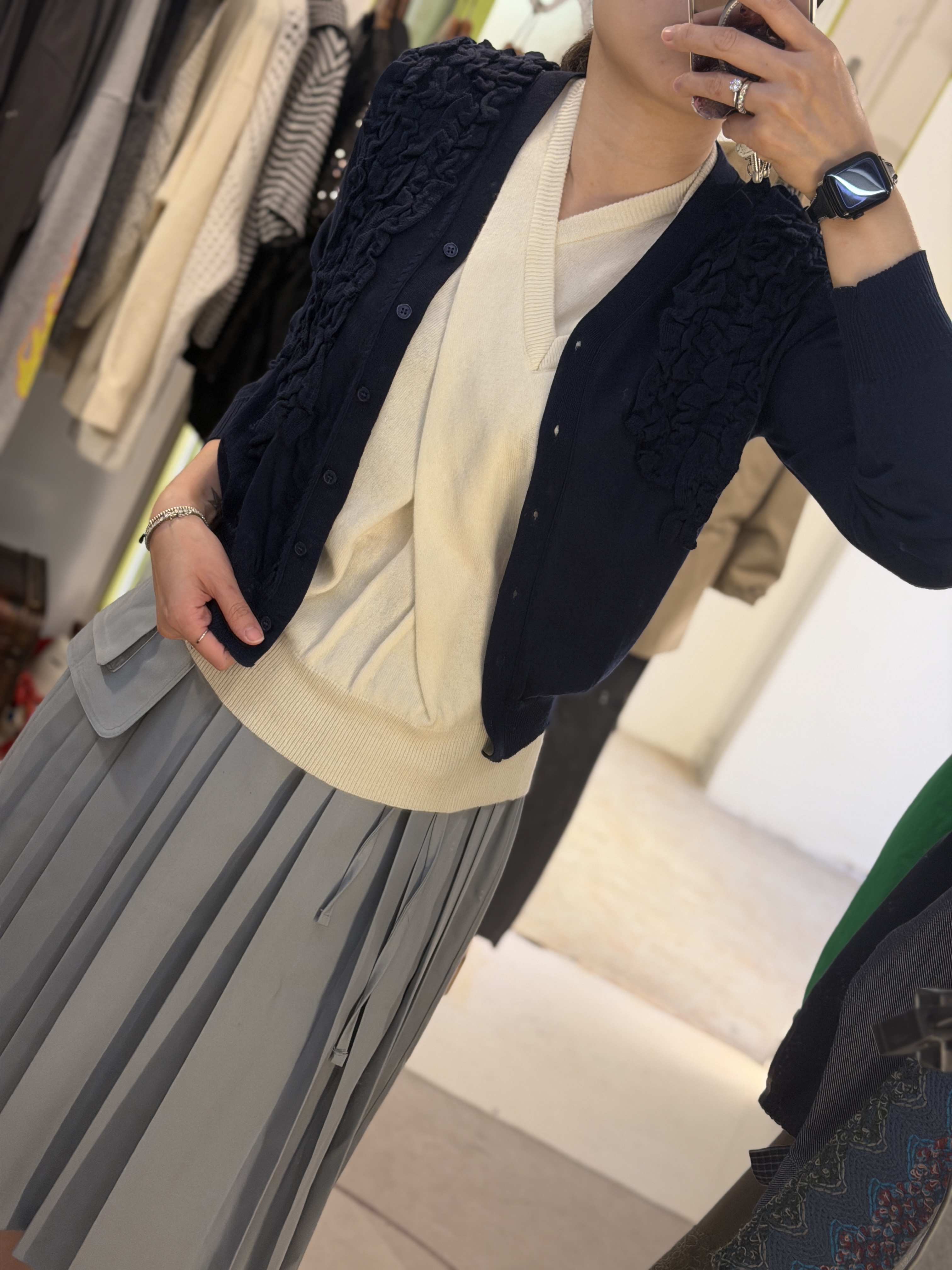 Ruffle details cardigan