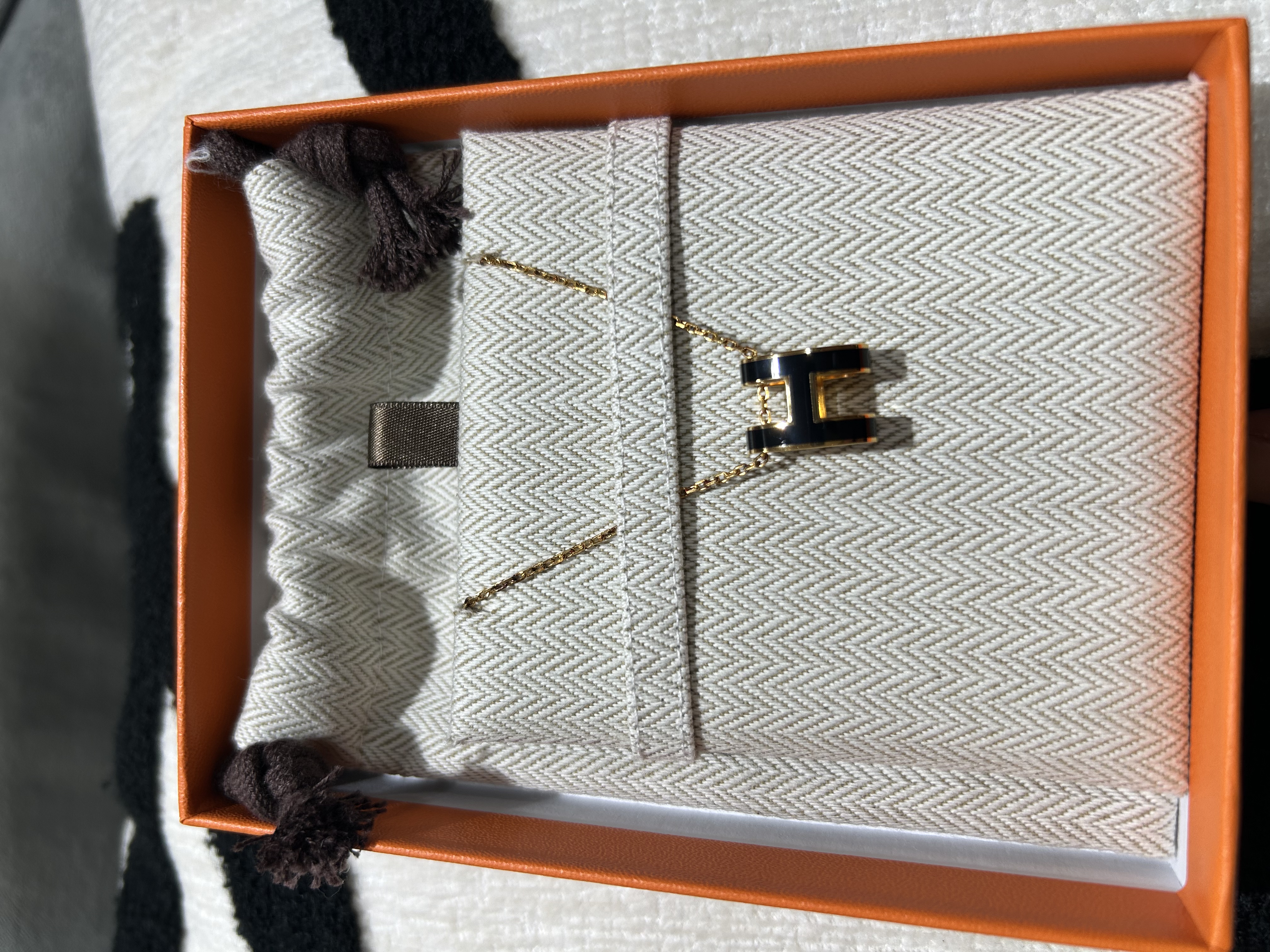 全新 Hermes pop H necklace 黑金大POP H 100%Authentic, 100%New 全新  ✅dust bag ✅box