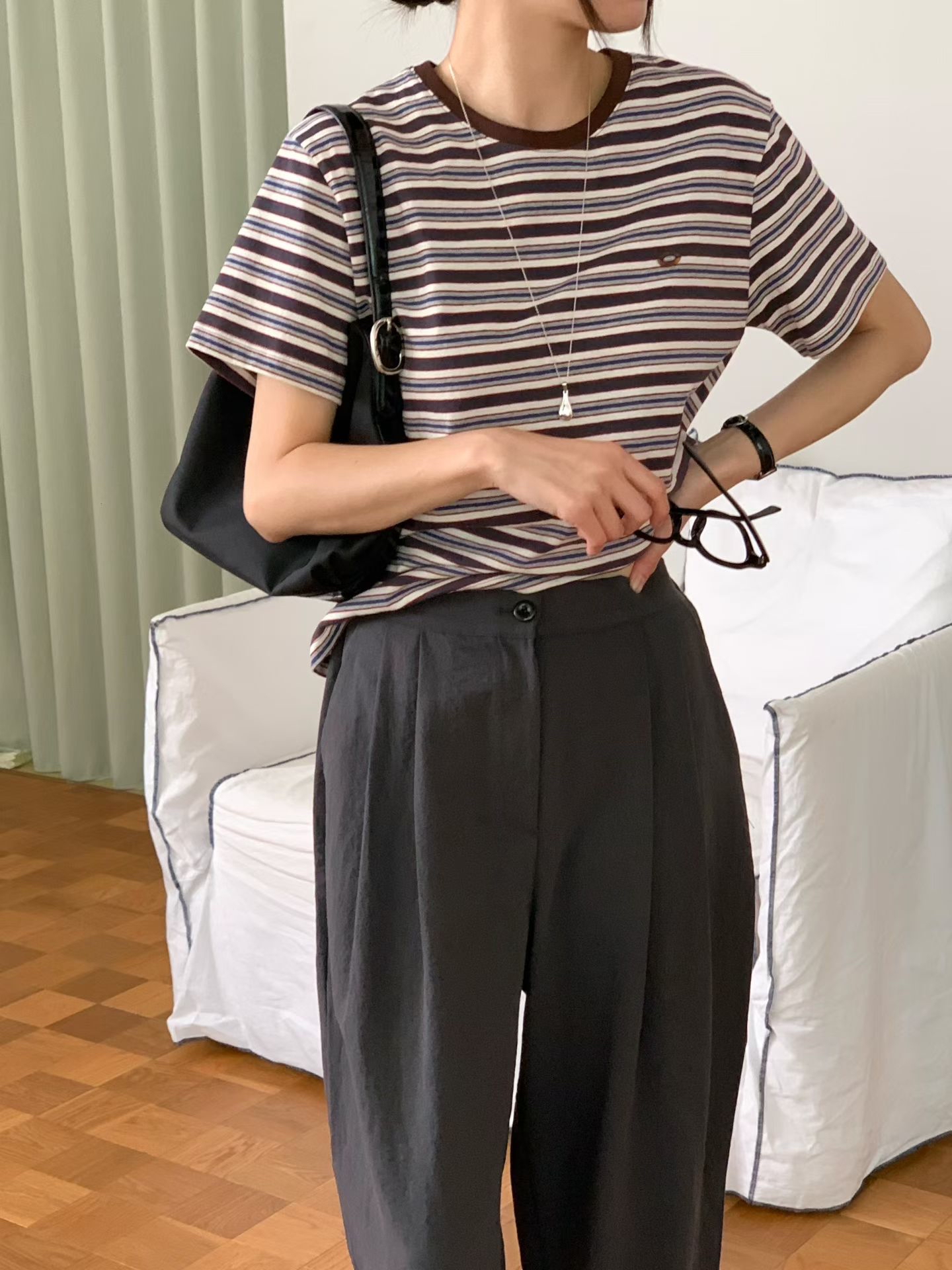 撞色領挺身間Tee
