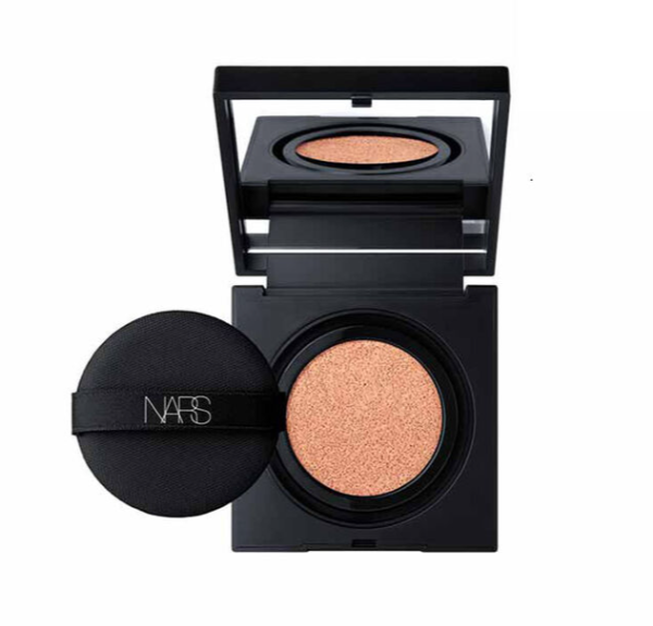 NARS 自然亮采持久氣墊粉底