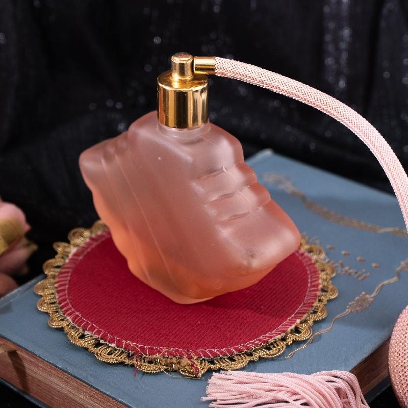 Vintage 1960s Peach Pink Frosted Glass Atomizer / Perfume Bottle from Canada (MT1895)
