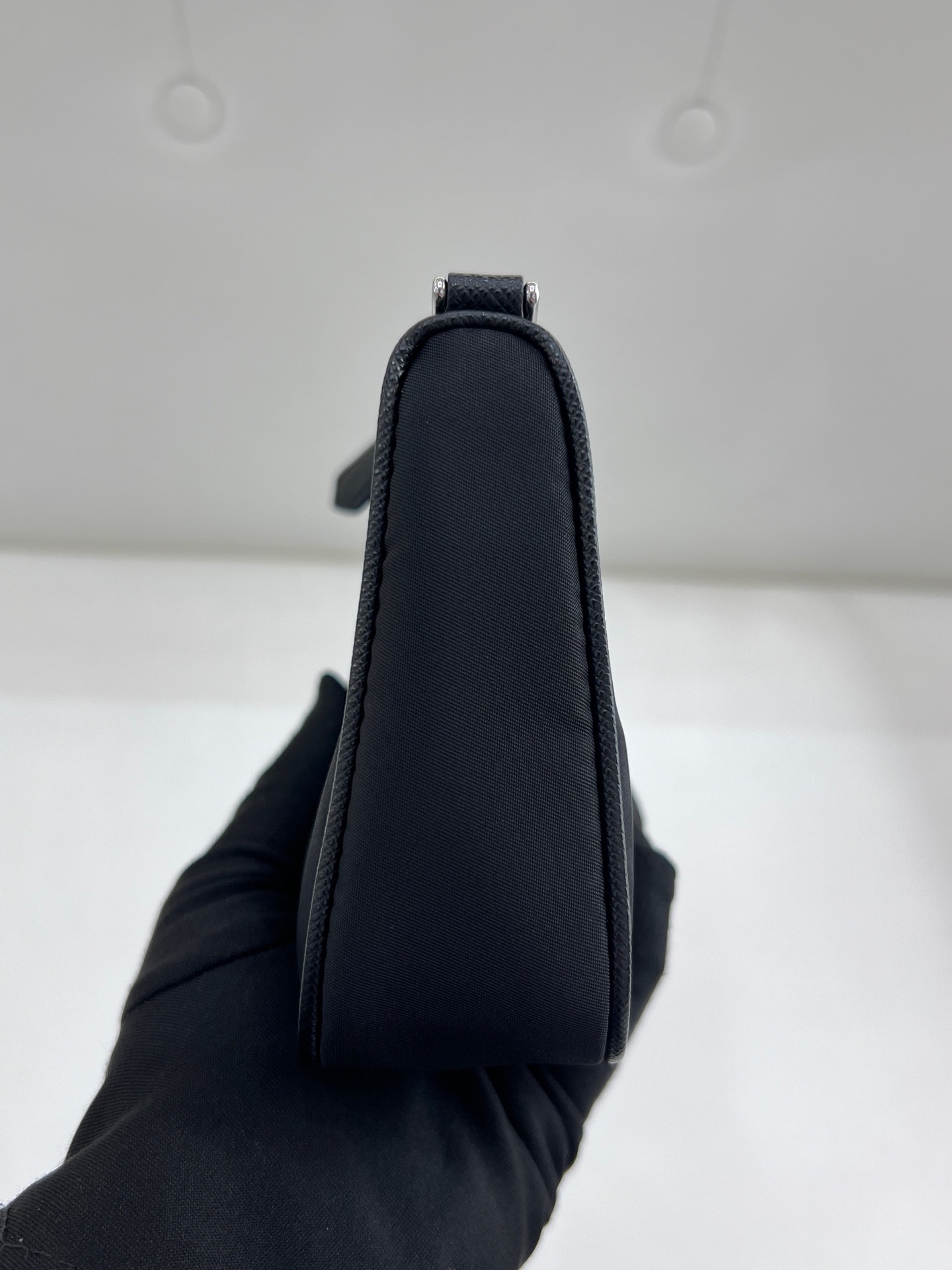 【預訂貨品】 Full set Prada黑色mini hobo