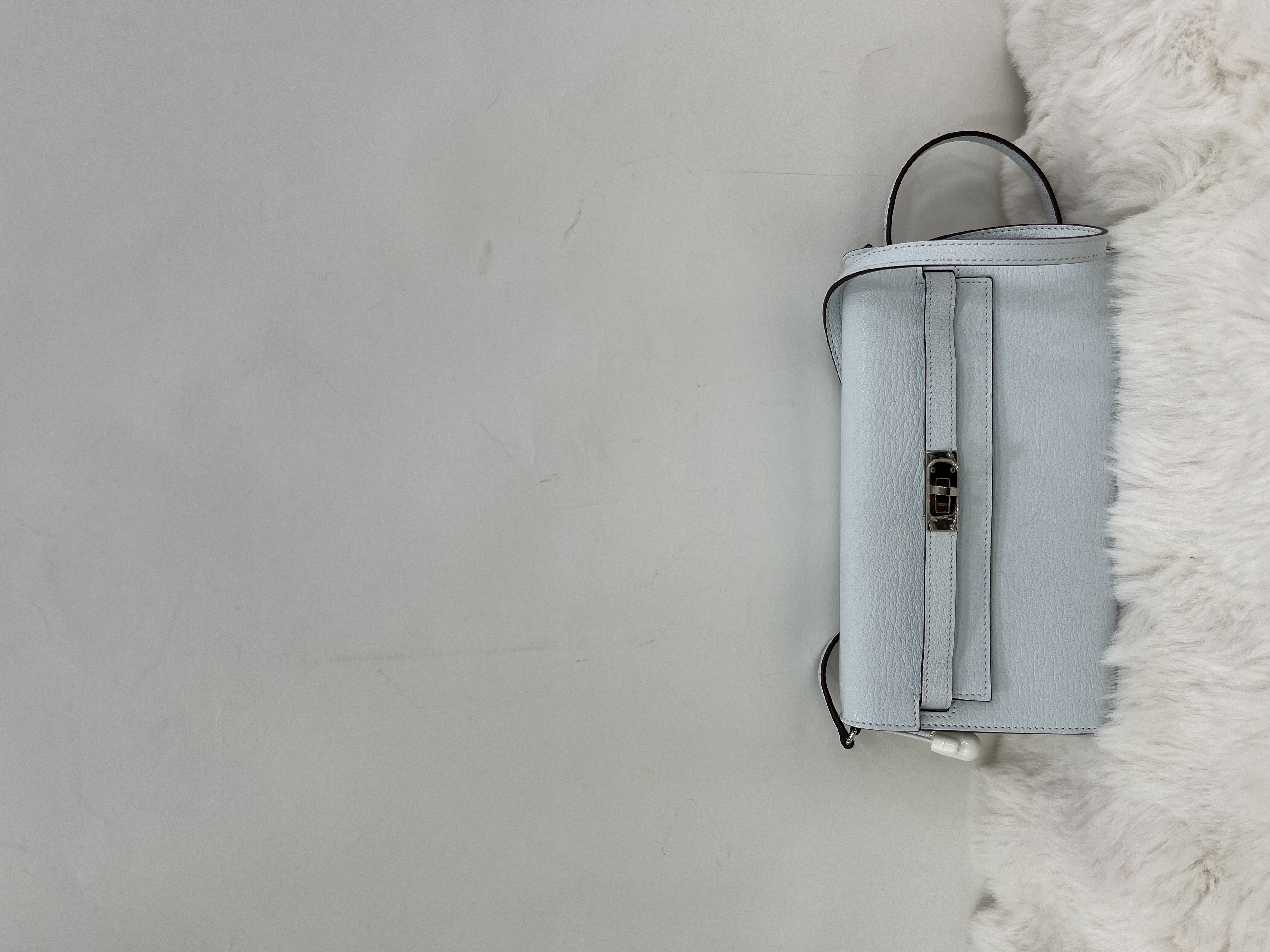 直播貨品 |  [1個-$100 2個-$300］Stamp B J52