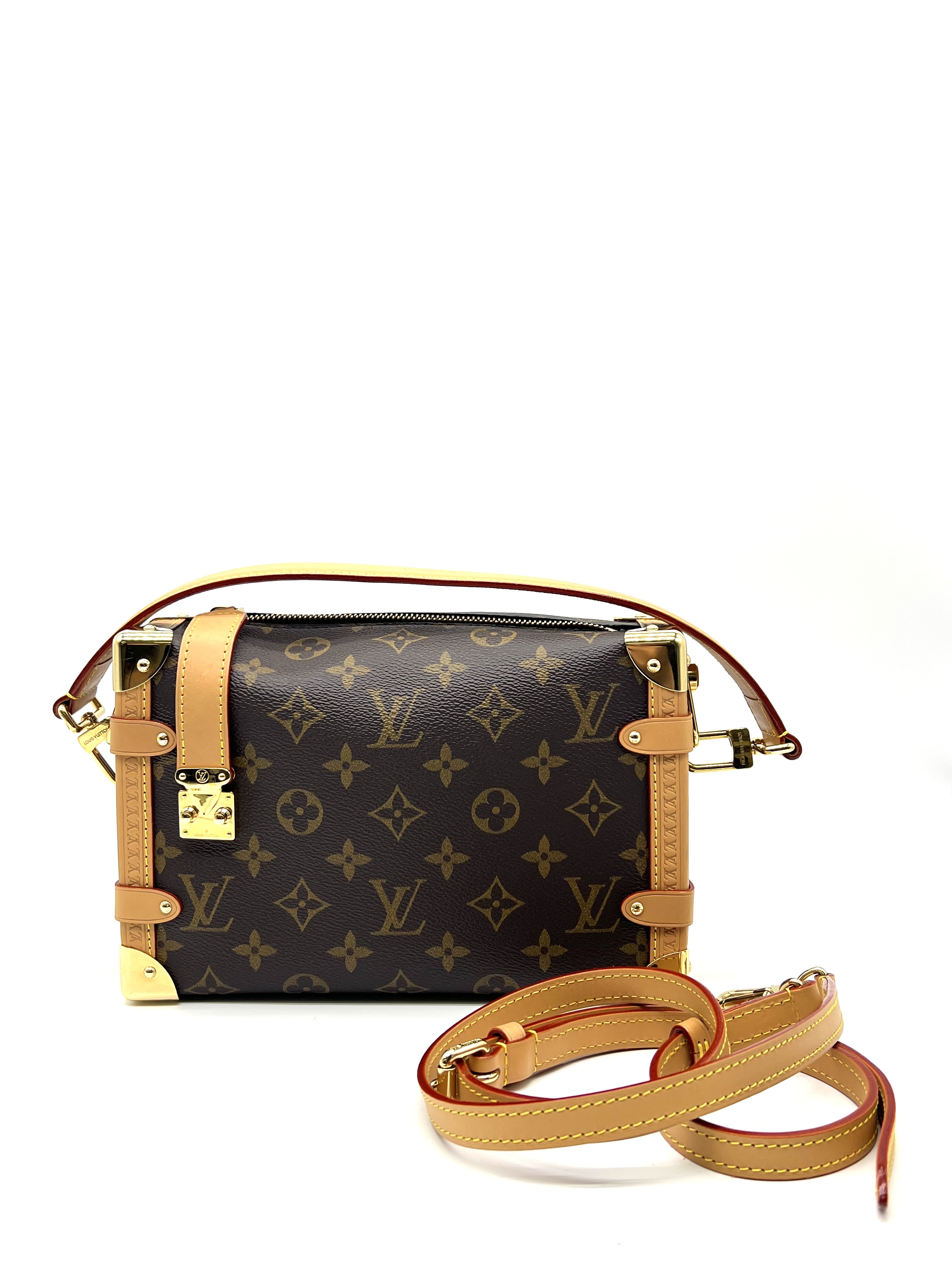 Pre-Owned LV Side Trunk MM / Product Code: 26042217