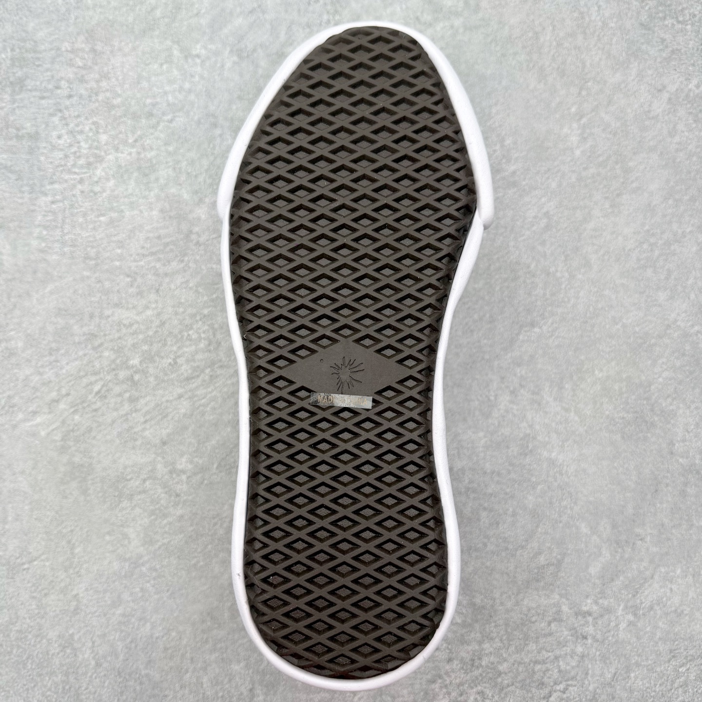 Maison Mihara Yasuhiro MMY "Baker" OG Sole Canvas Low-top Sneaker