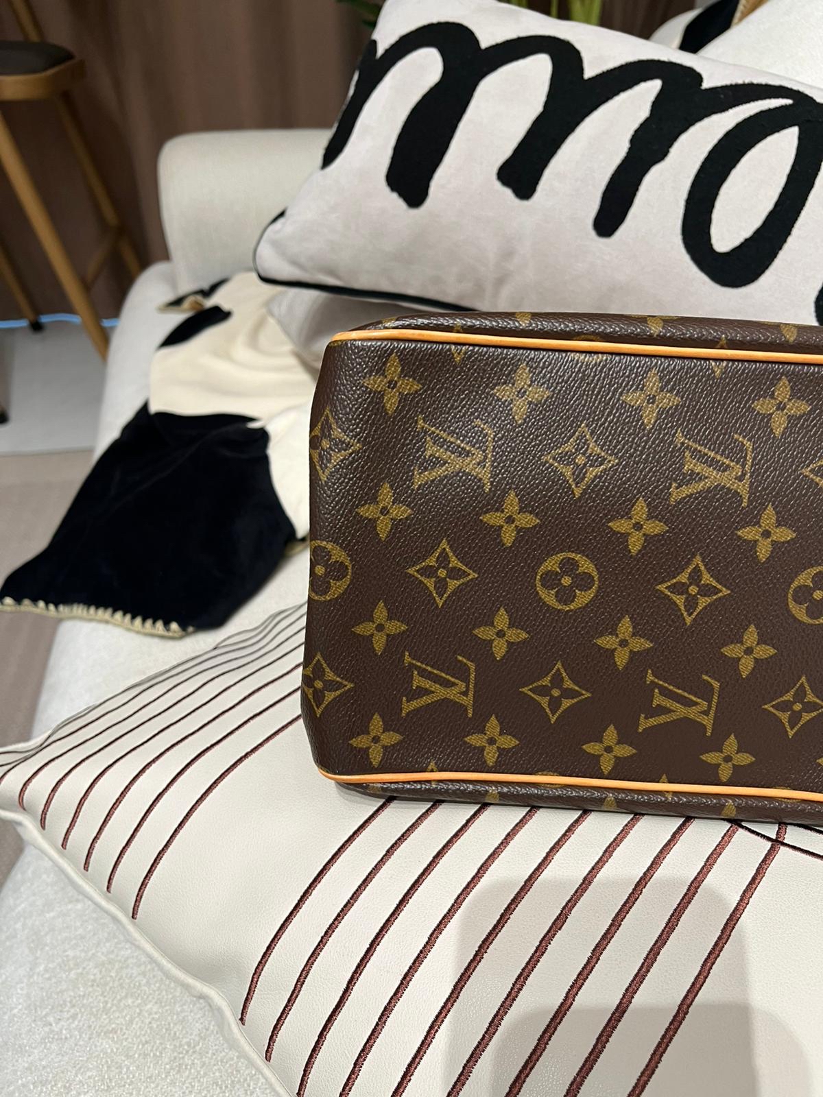 LV Batignolles M51156 Monogram Bag 100%Authentic, 98%New ✅Dust bag