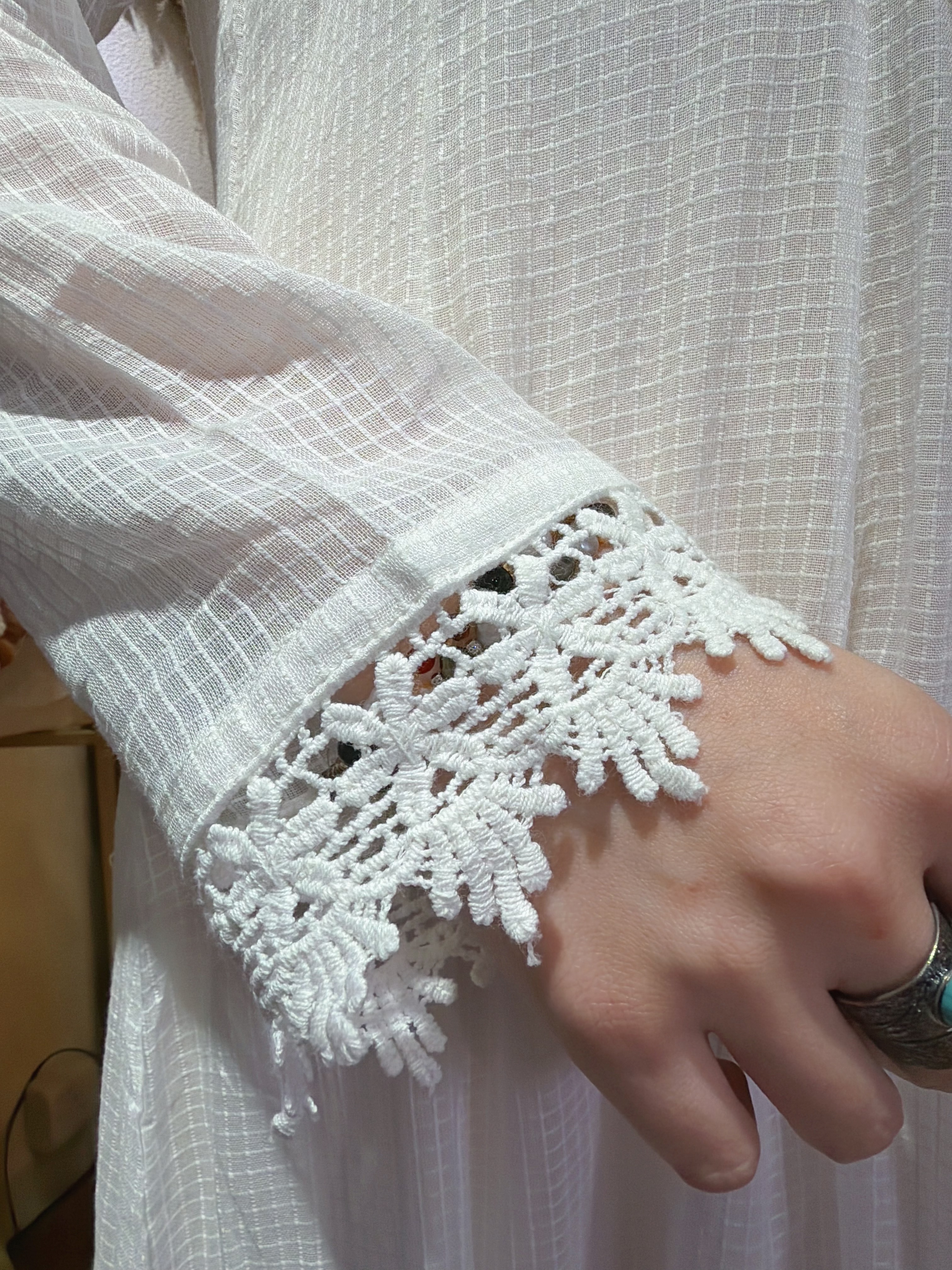 2130 Sqaured White Cotton Long Sleeve OP Set of 2