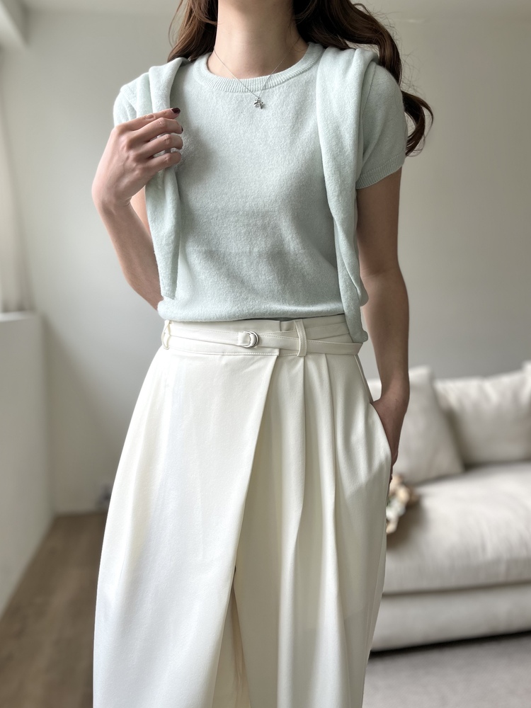 The Frenchie Top with Cape (Mint)