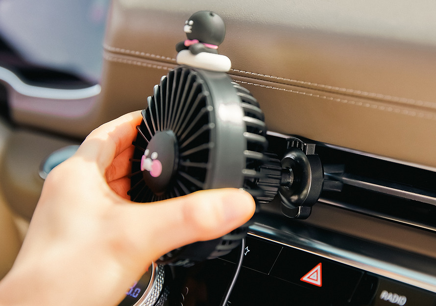 黑色 春植 車用風扇