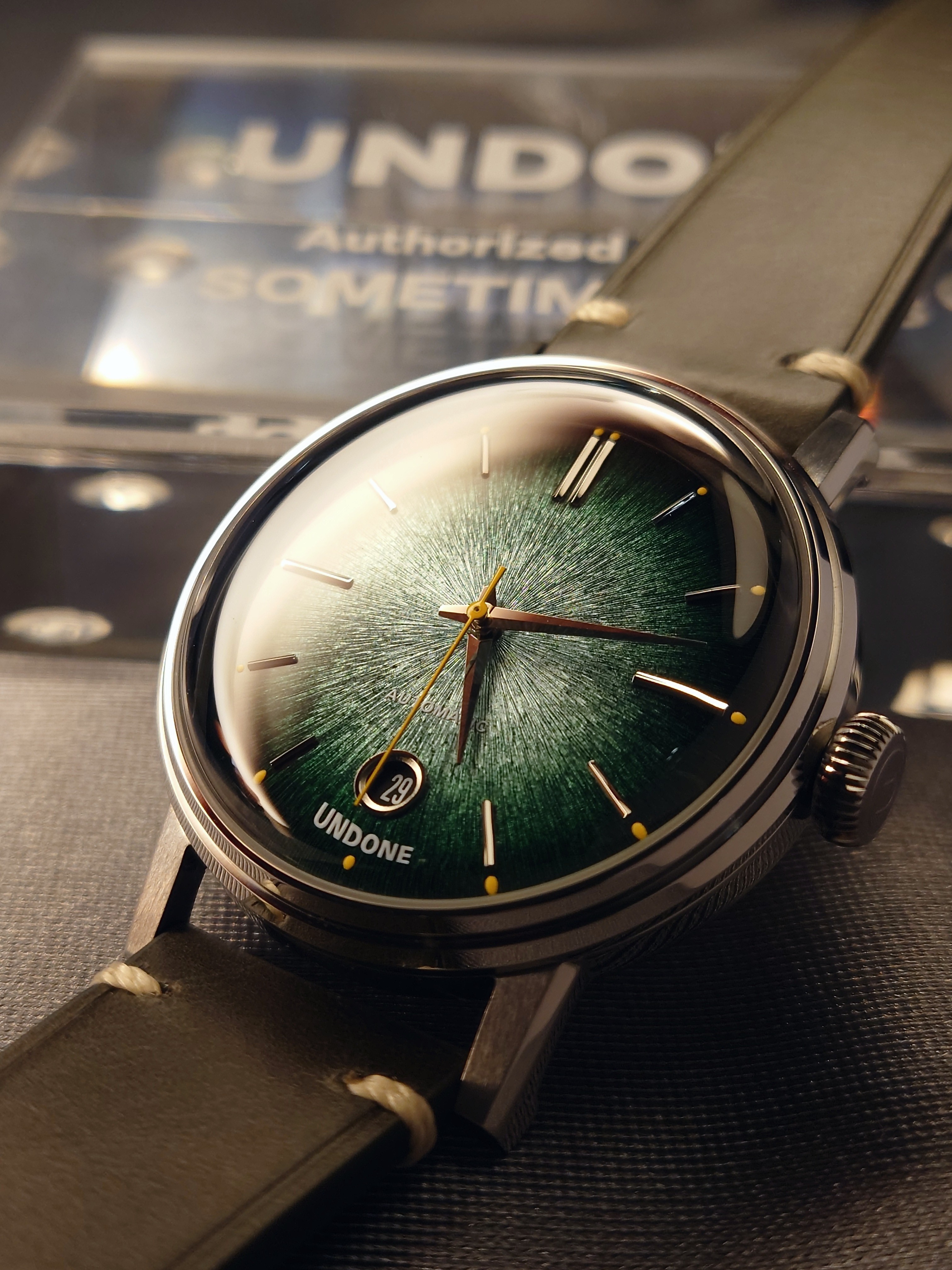 Undone 琺瑯面 Enamel Verde Automatic - URB-RTO-GRN