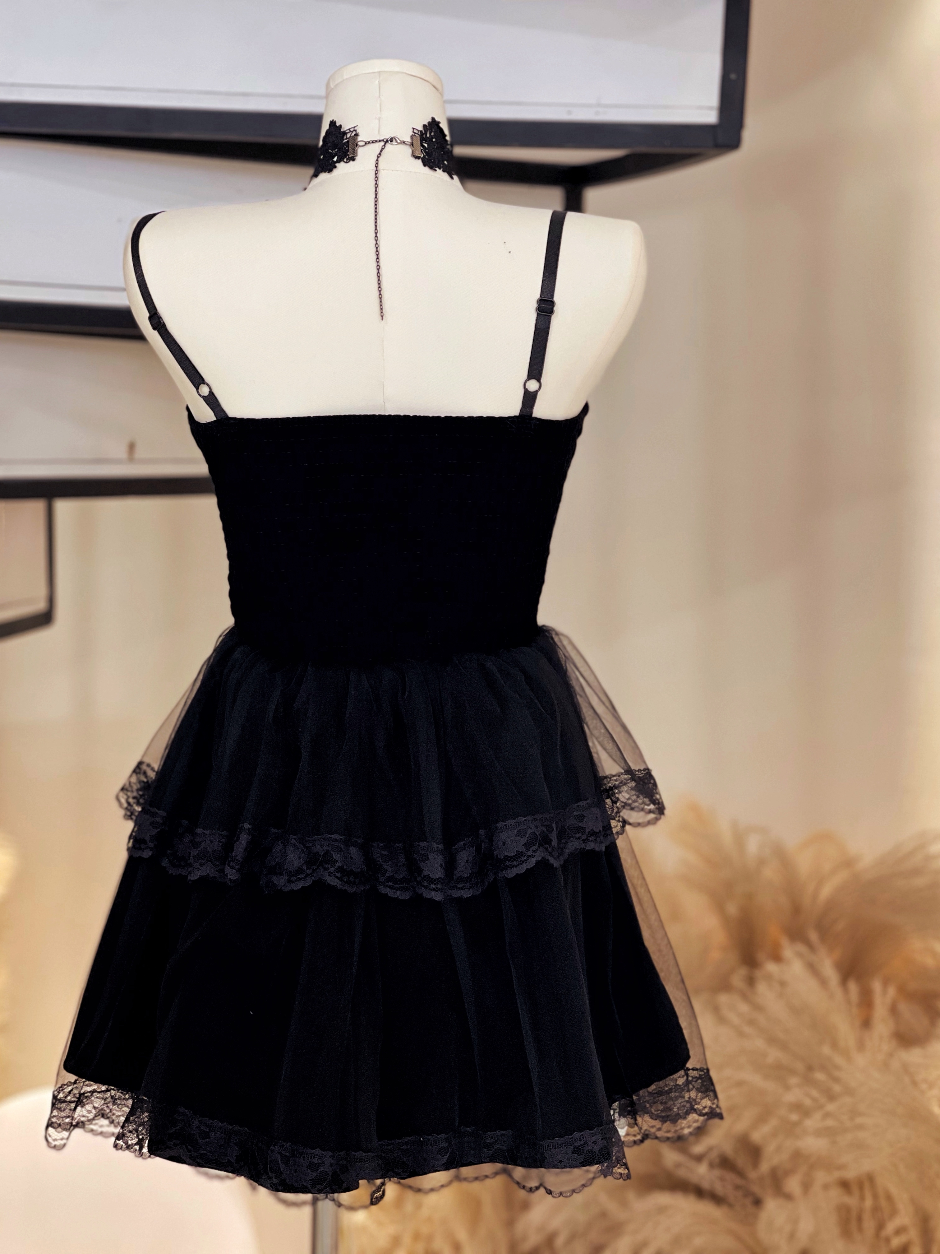 6878 洛丽塔连身裙+蕾丝挂脖