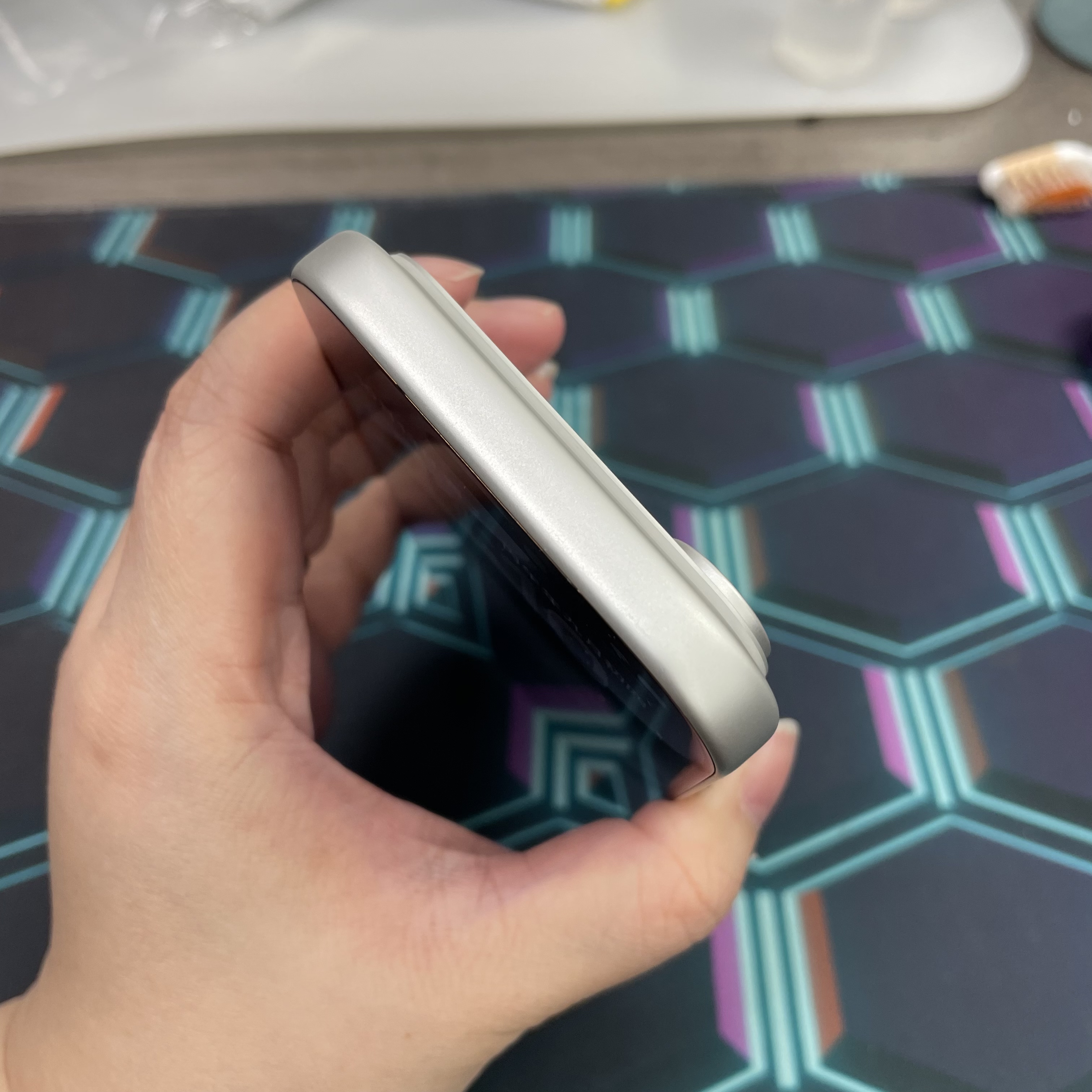 *8215 17 pro 完美機 512GB 電91 銀色 sliver