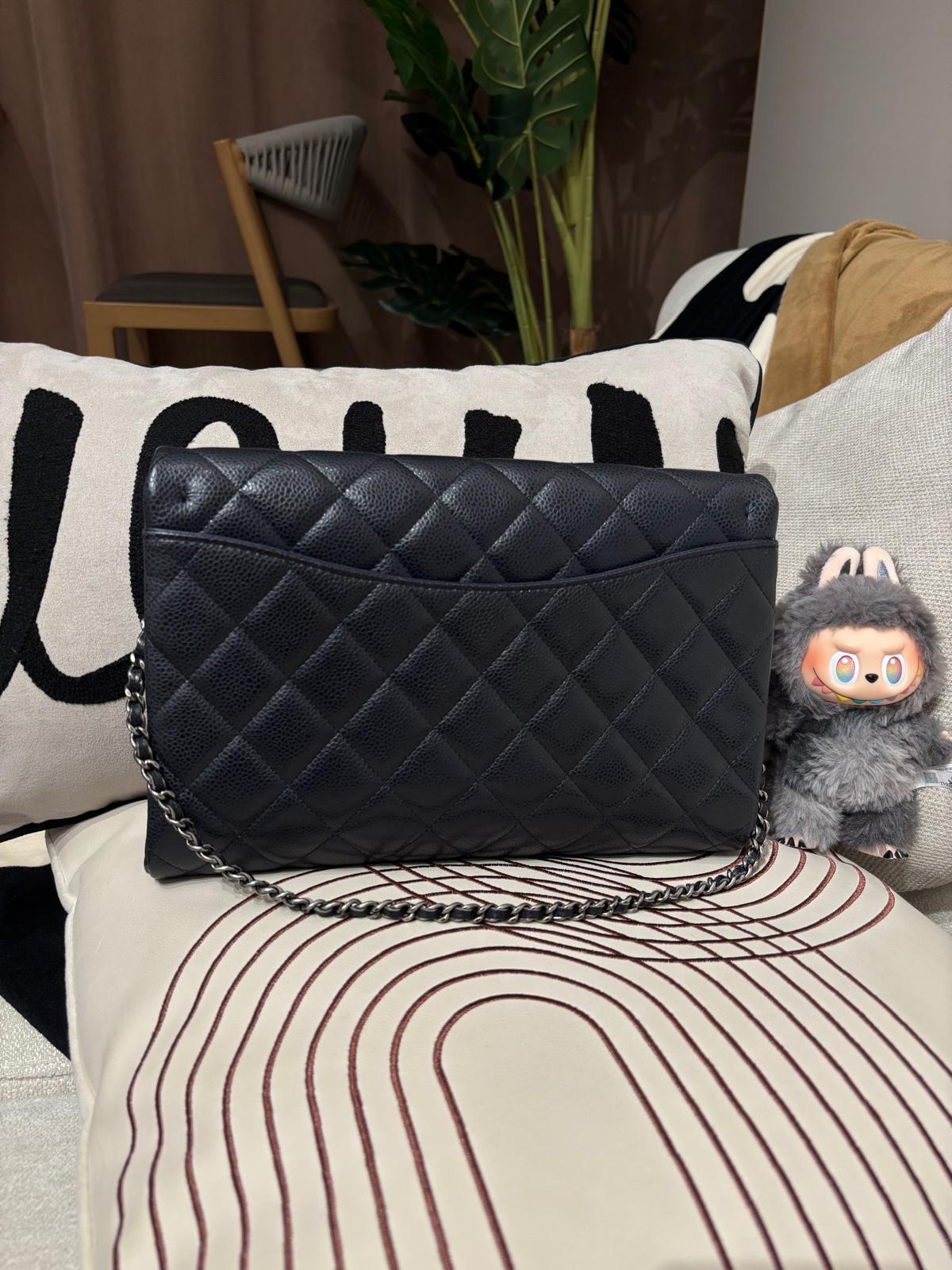 Chanel flap bag navy 荔枝牛皮 W27.5x18cm 100%Authentic ,95%new  ✅21 card✅dust bag✅盒 