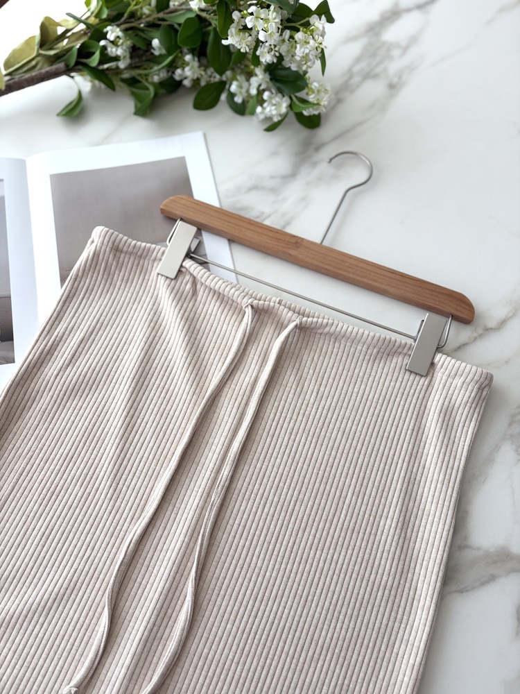 Softy Tie Detail Set (Nude Beige)