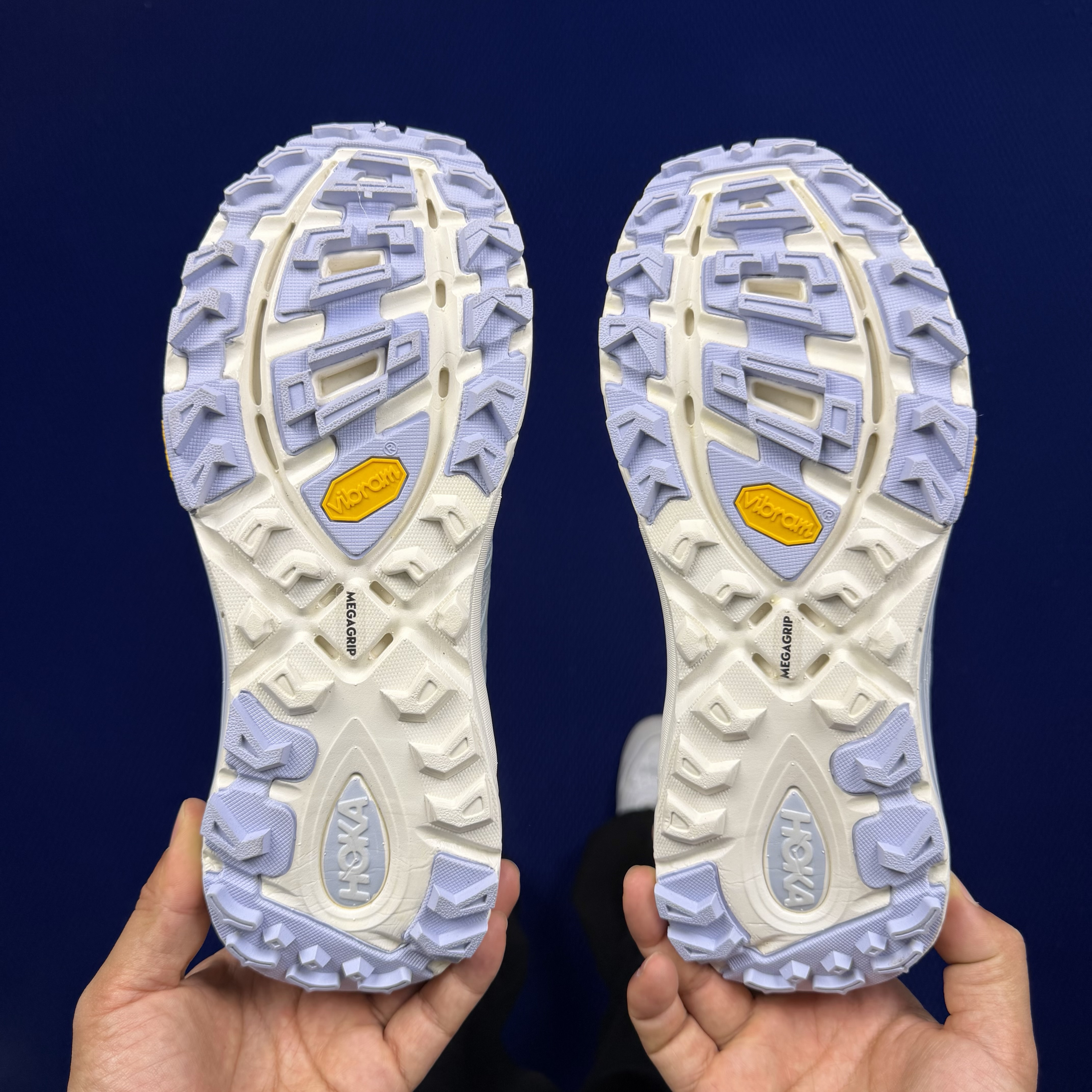 Hoka One One Mafate Three 2 