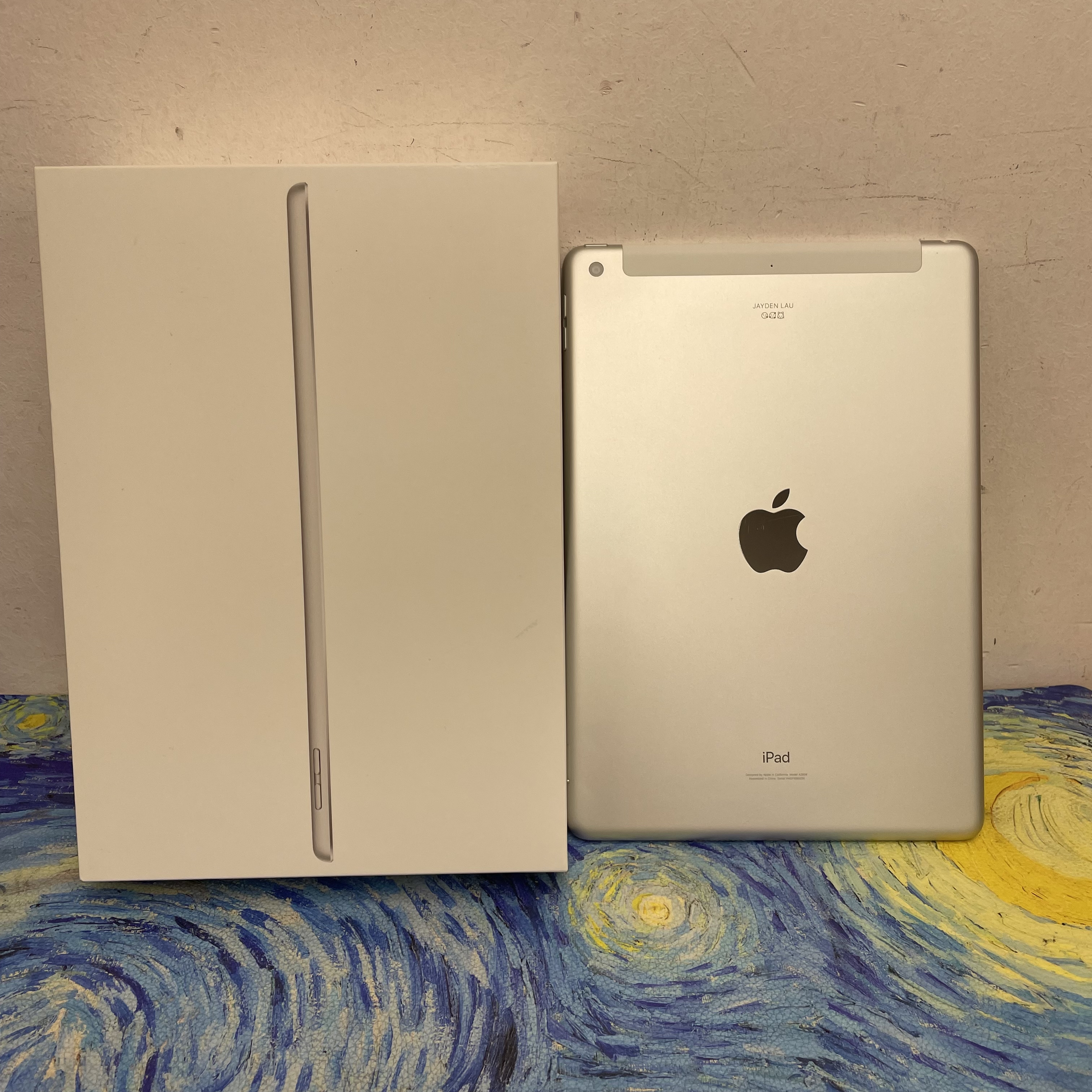 *597394 iPad 9 勁靚機 256GB 插卡版 銀色 sliver