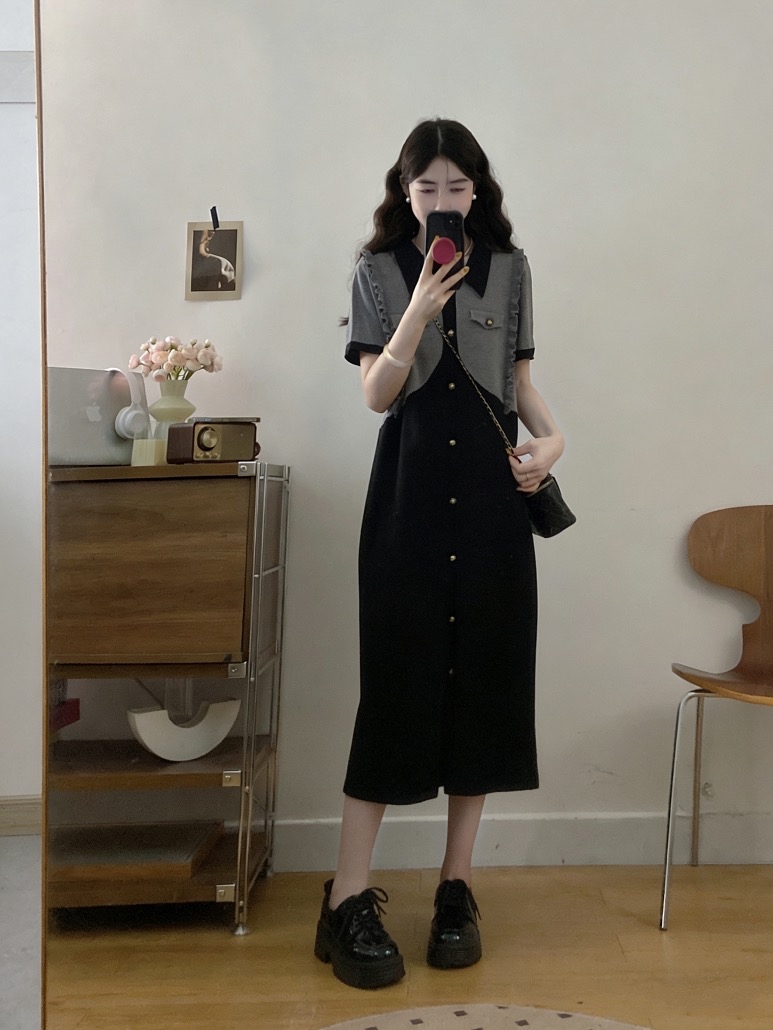 B185(6709) 韩系气质假两件拼接撞色灰外套型黑针织连身裙