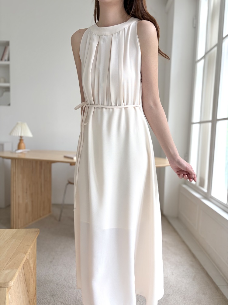 Pleated Halter Maxi Dress (Ivory)