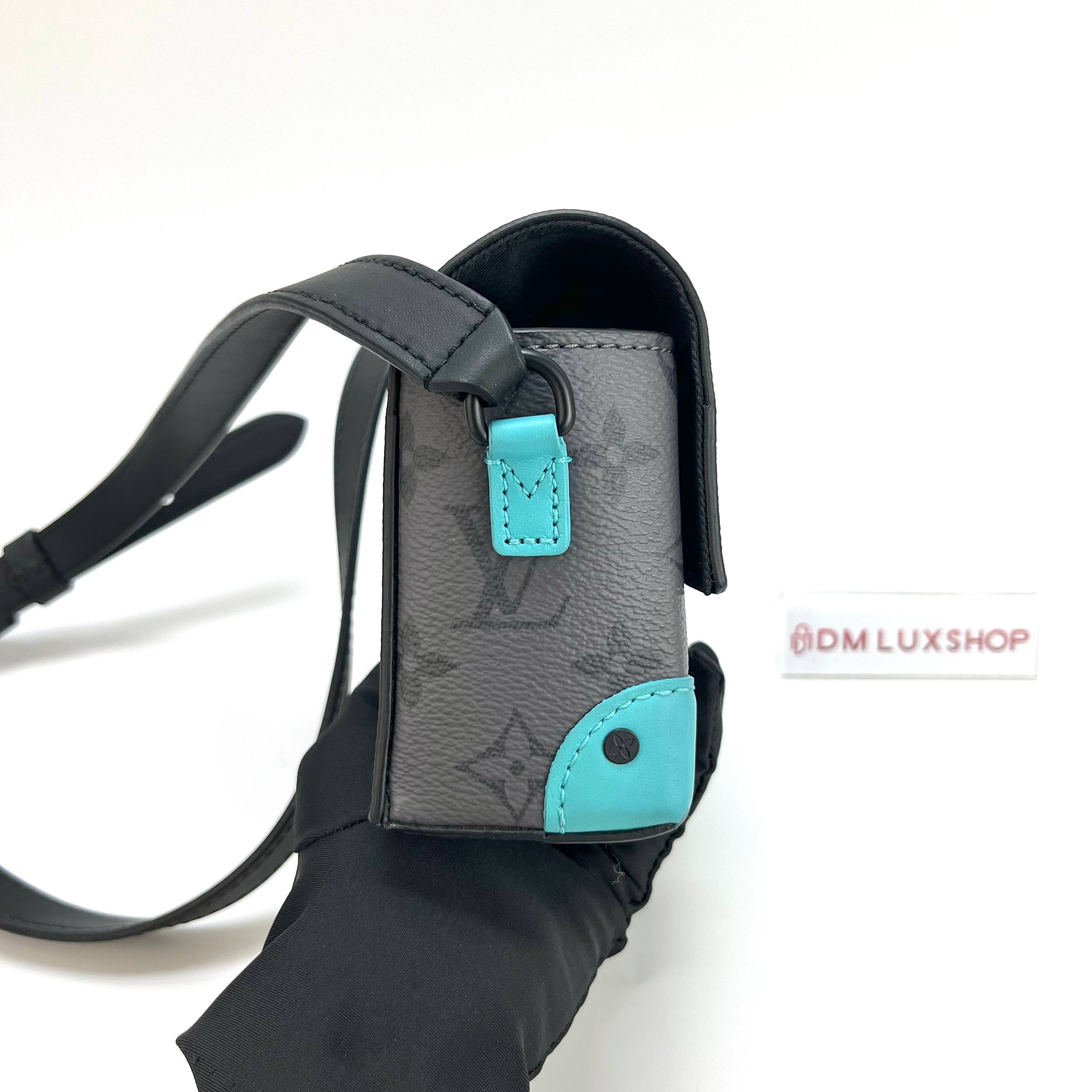 LV Monogram Eclipse Steamer Wearable Wallet 